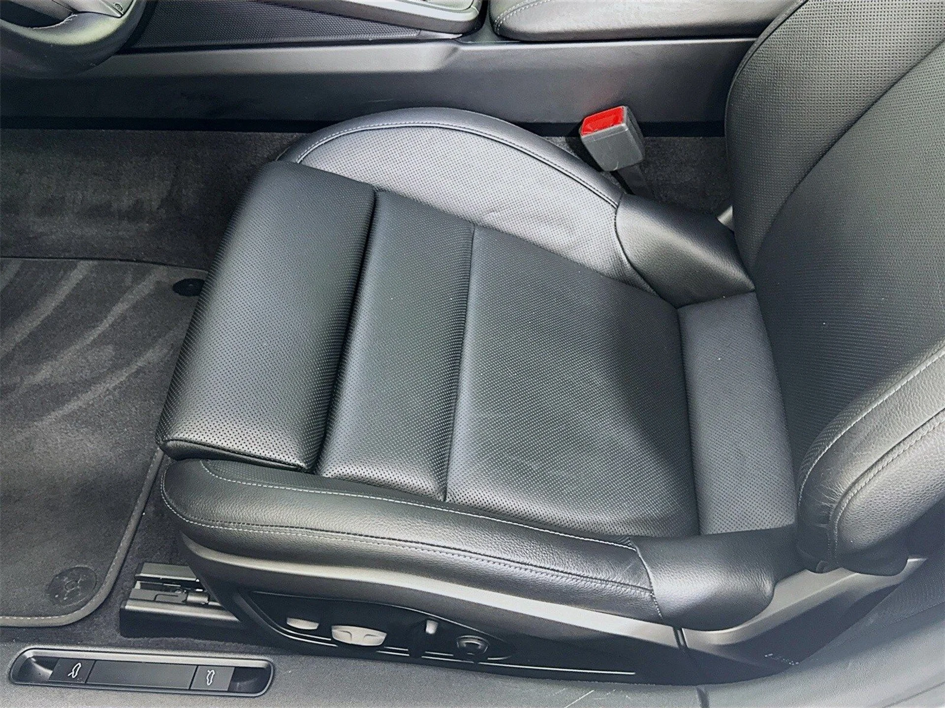 mph018_3269119831_e48eb7358c8627f5aefe636a6038c448x_e6c5f14baf