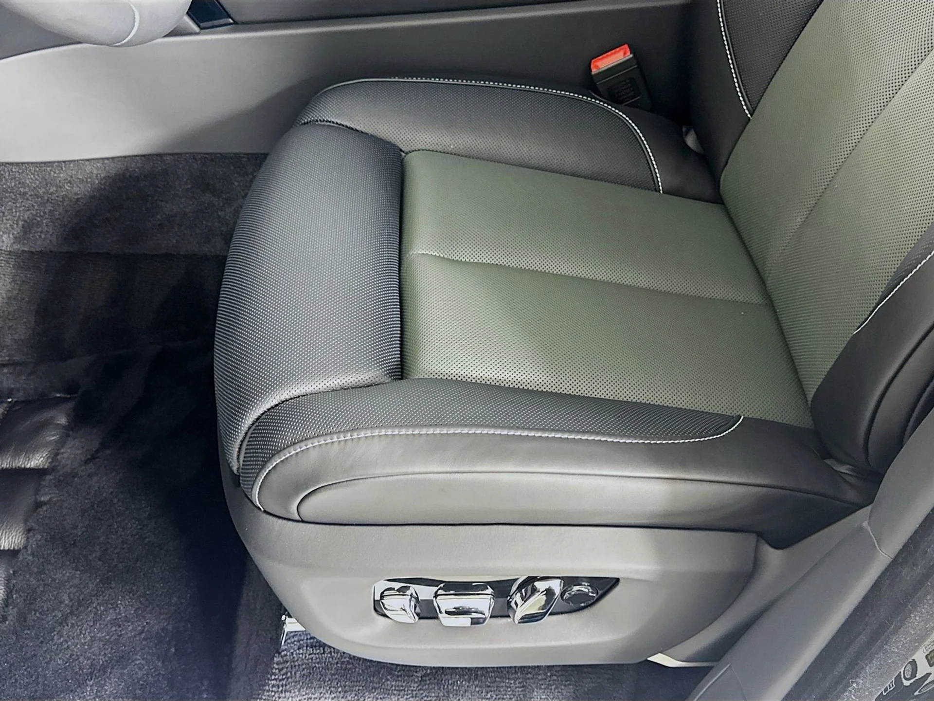 mph018_3271307480_aa9b0e0e0a22c46126485eac752ce5d8x_04d2dd1b70