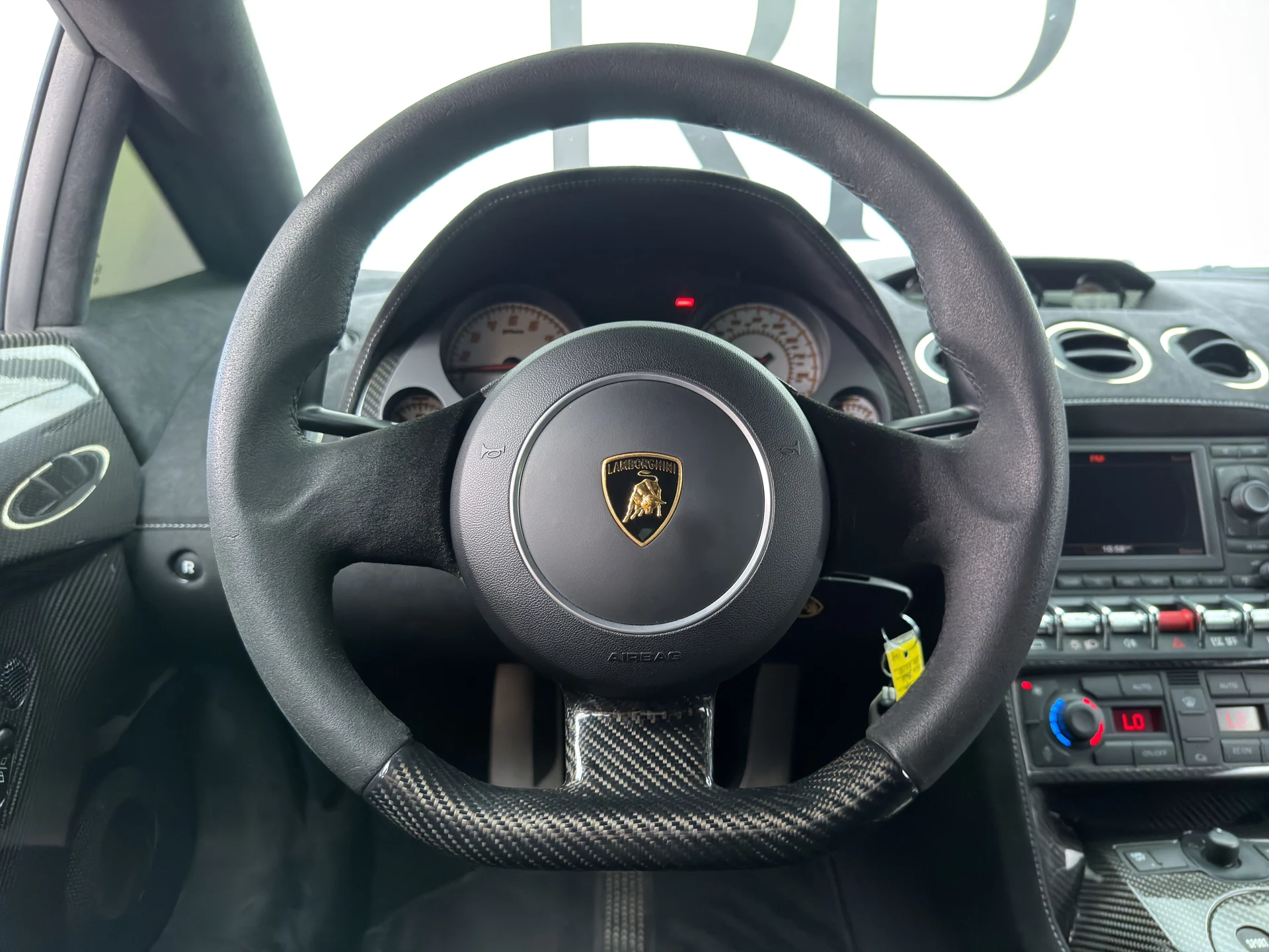 mph018_3271998354_RP_3898_interior_006_99044fd003