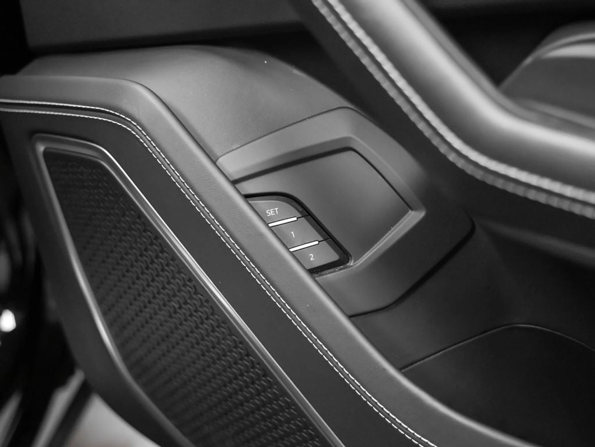 mph018_3275181267_19_c110a6cc75