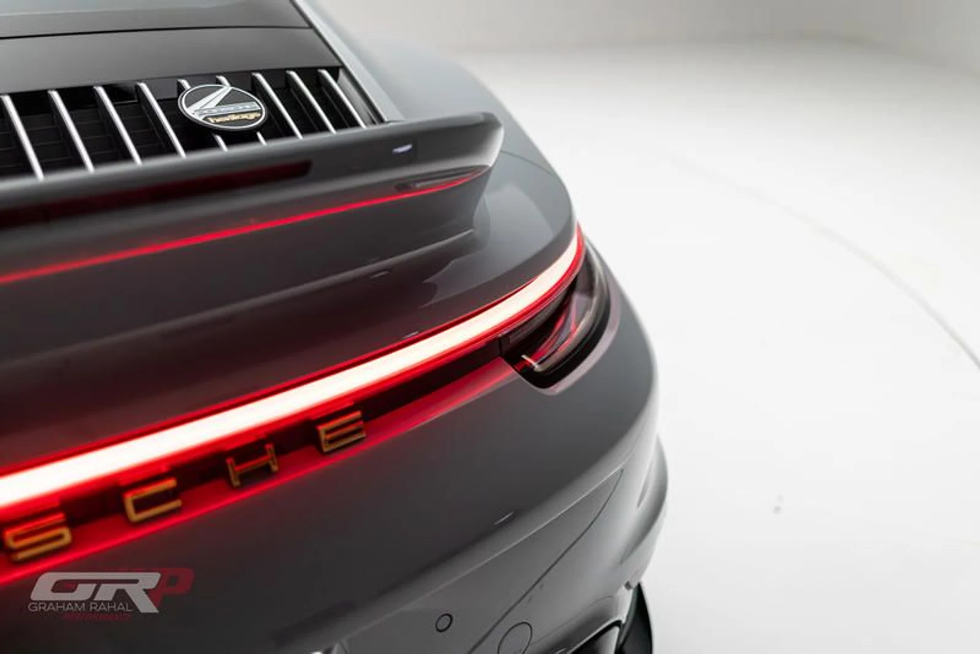 mph018_3281415749_B65_F1_E47_050_A_4_D48_A774_A44659_A7_F20_F_82ba6d3d41