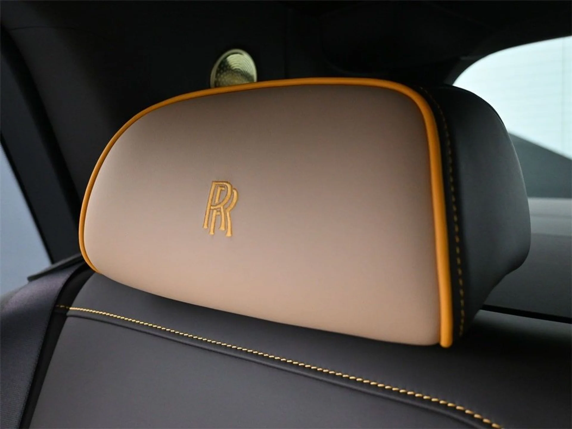 mph018_3282742327_412a30b0b11946f9ebc07389a8baf833x_143ef9a91f