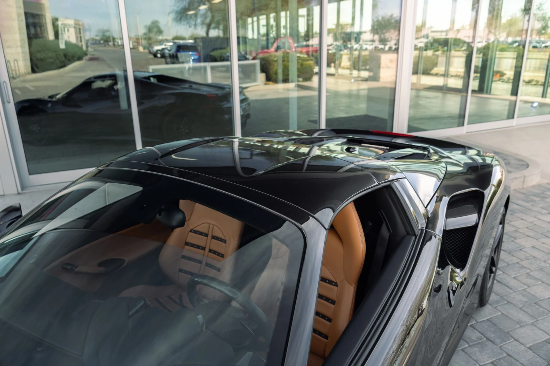 mph018_3289285419_Used_2018_Ferrari_488_Spider_1771975758_44c5ce5df1