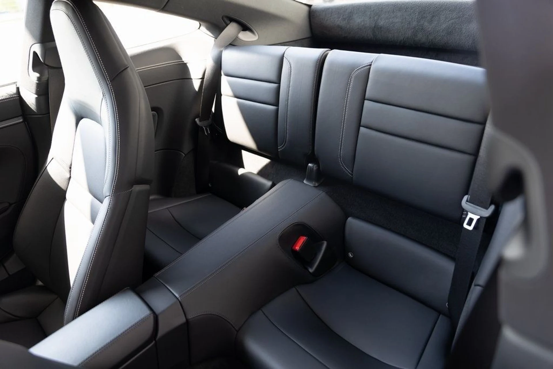 mph018_329494560_ef1ac5b6af8ce42e273e3458b29fc428x_3095ff186c