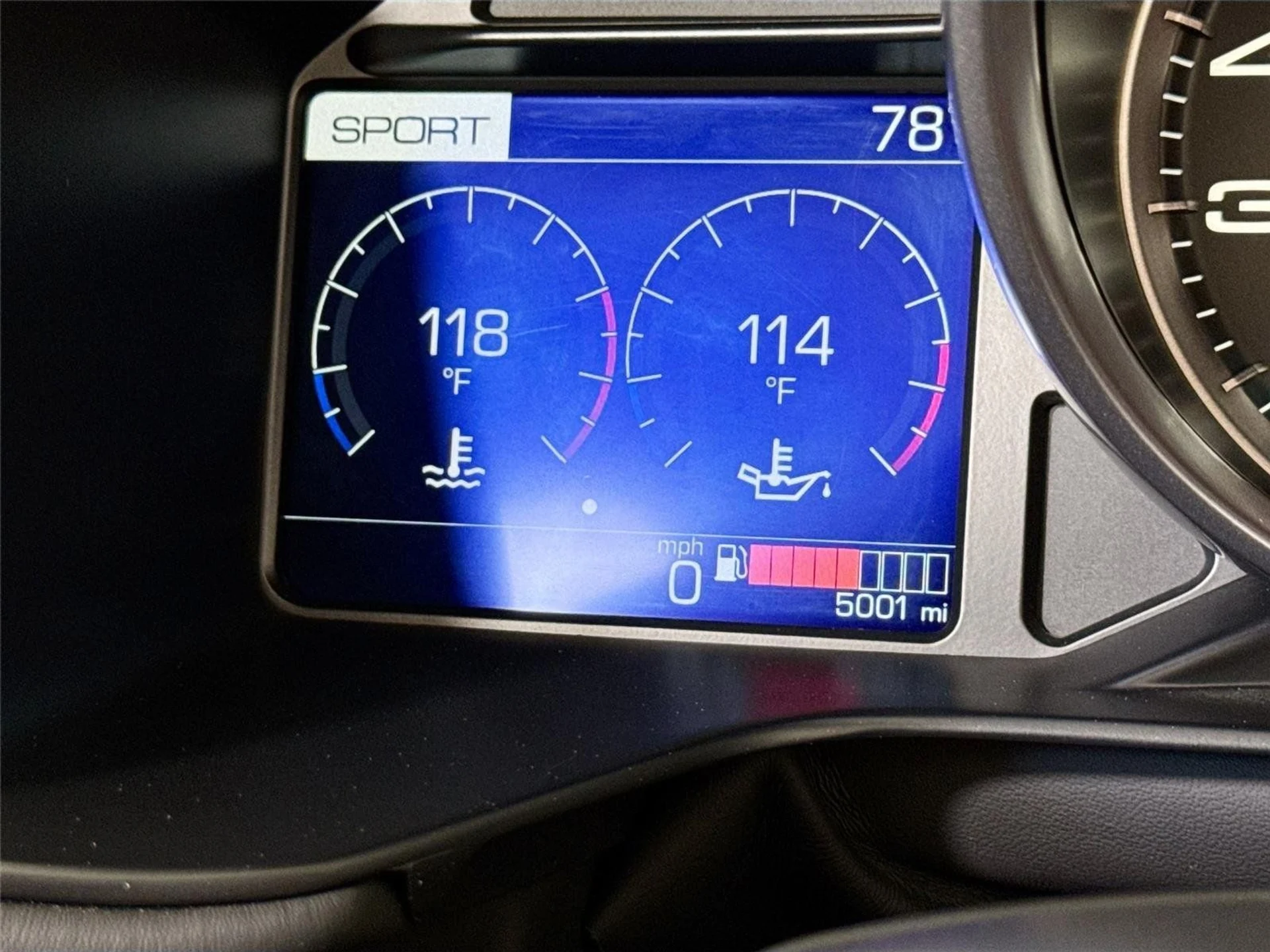 mph018_3298220634_5c25d65f38388455991959095d3de51a_3aaa2a3e24