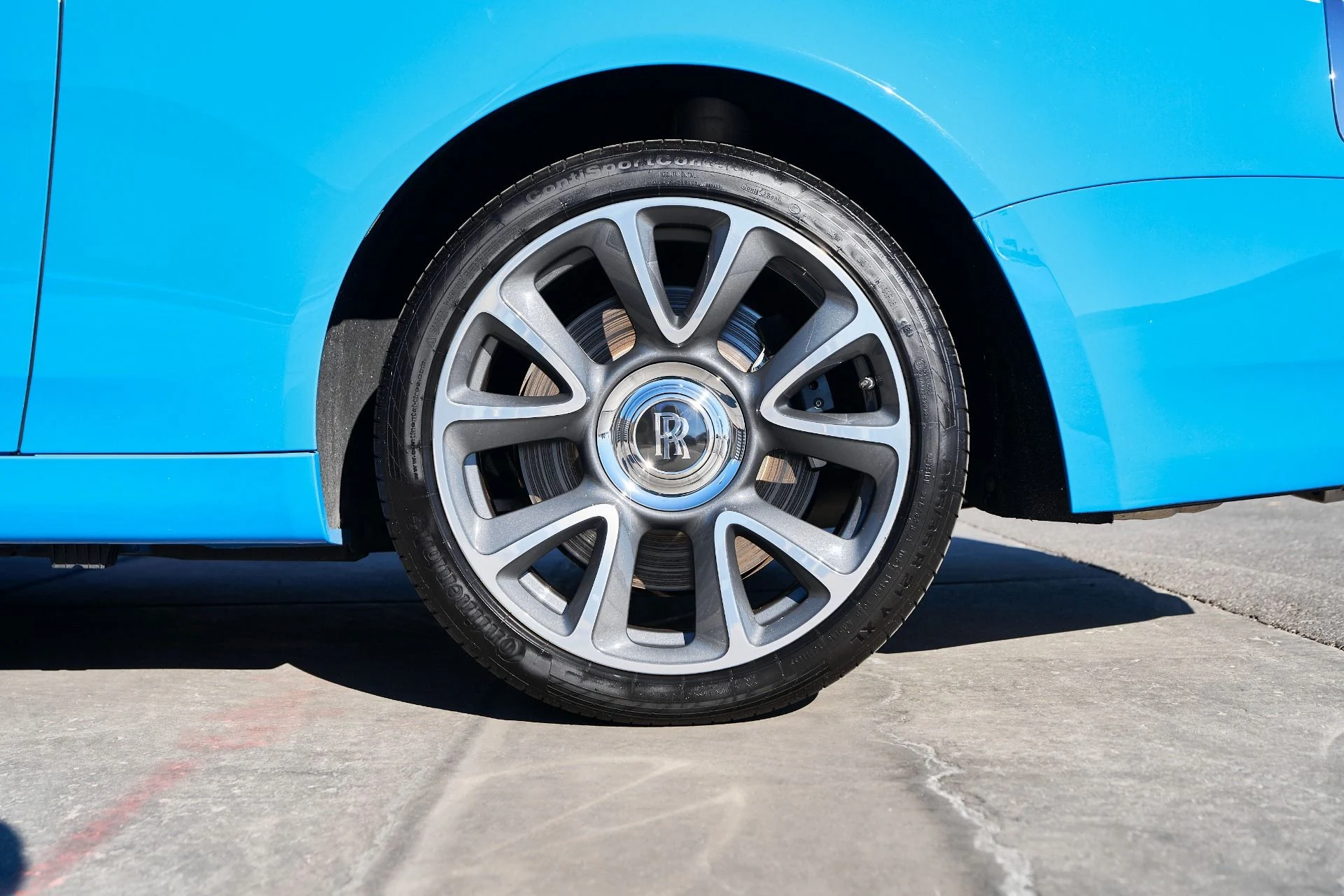 mph018_3299018419_Used_2020_Rolls_Royce_Wraith_Base_1762567717_131e862f85