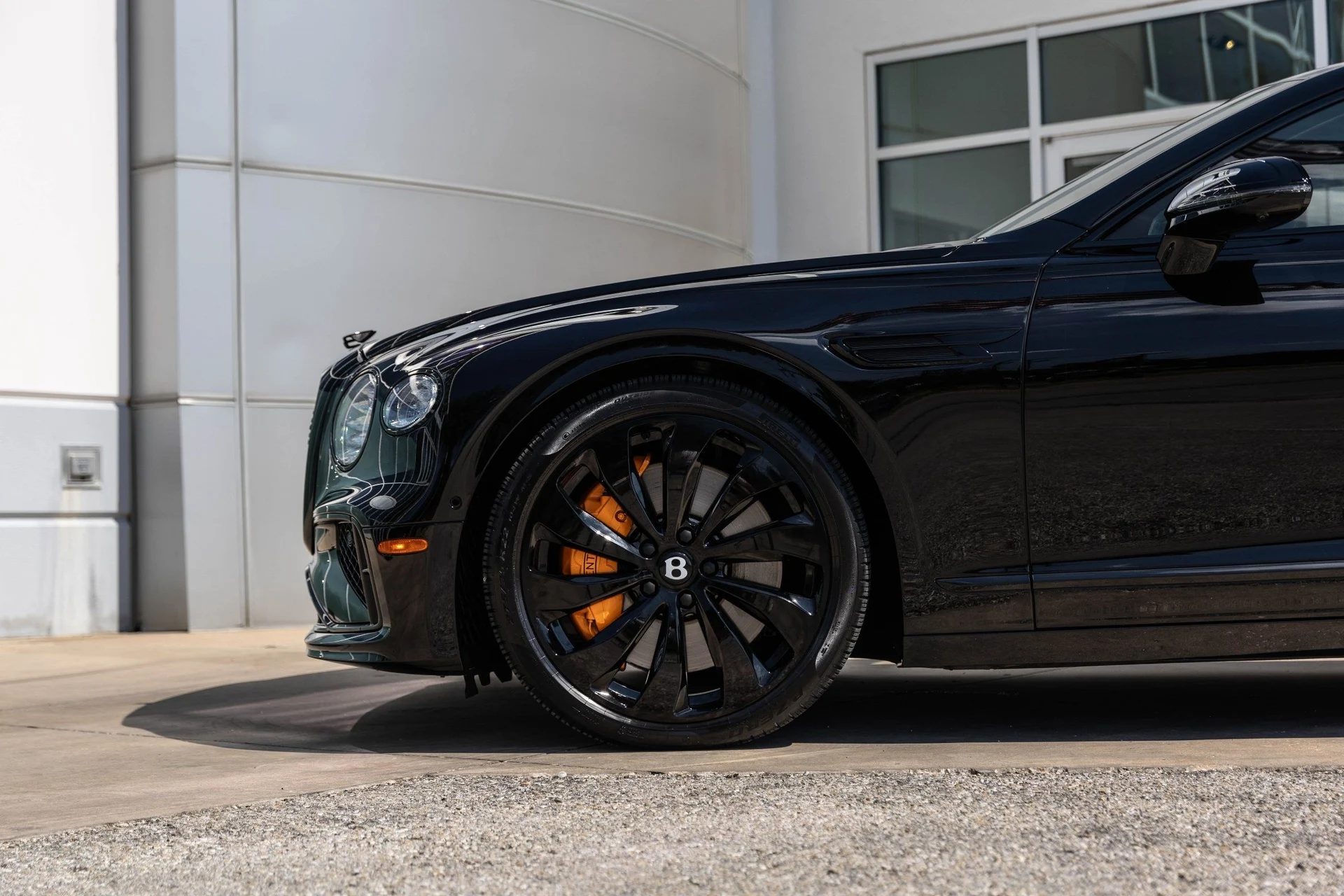 mph018_32998703_Hi_Tech_Luxury_Imports_LLC_SCBBP_6_ZG_8_SC_022680_image_18_621983304f