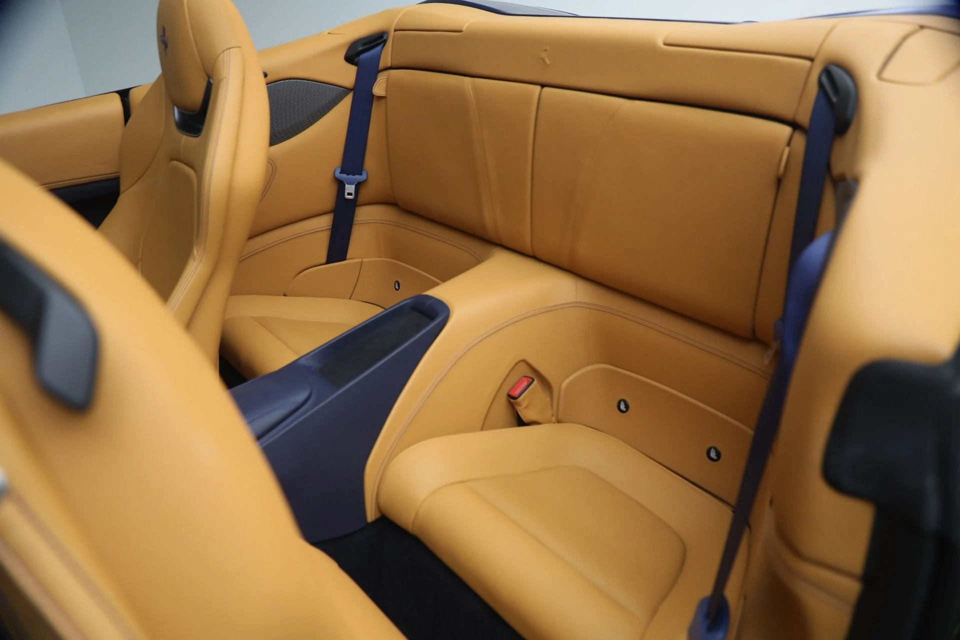 mph018_3300143802_Used_2022_Ferrari_Portofino_M_1773321140_1a9155fc90