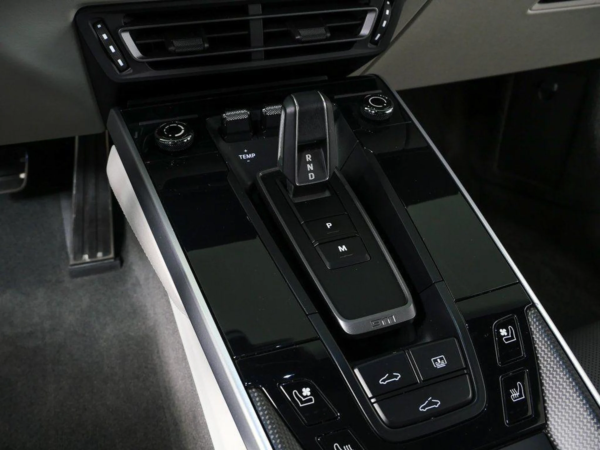 mph018_3300243107_v_TP_2y_Ig_Xgo_V3_AS_Yt8_Rzl6_U_2zbs_ae8ed005aa