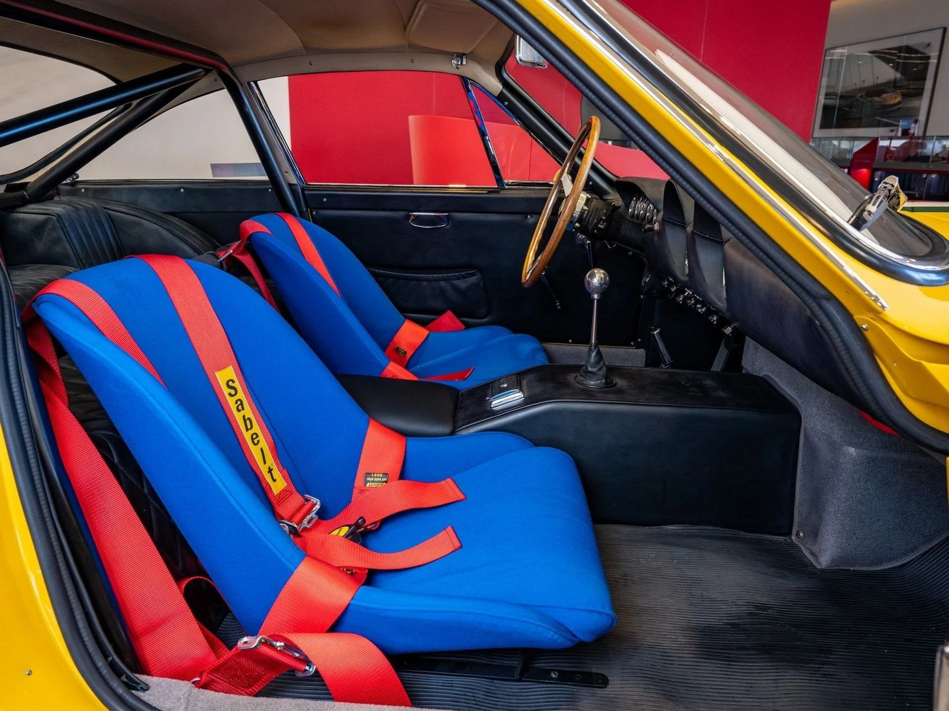 mph018_3300393401_19_3a7934b35c