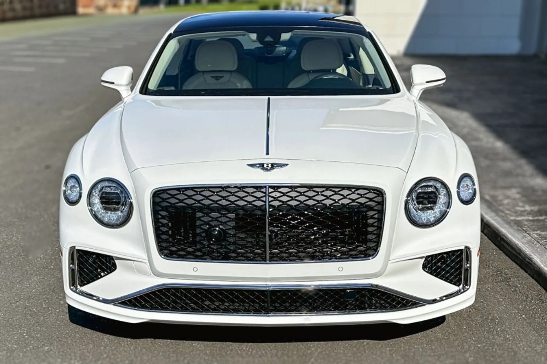 mph018_3303099145_New_2026_Bentley_Flying_Spur_1776258247_e31db3882a