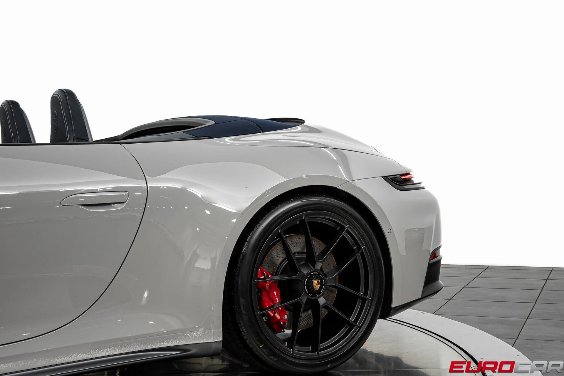 mph018_3309080215_image_19_afbbd9cdc7