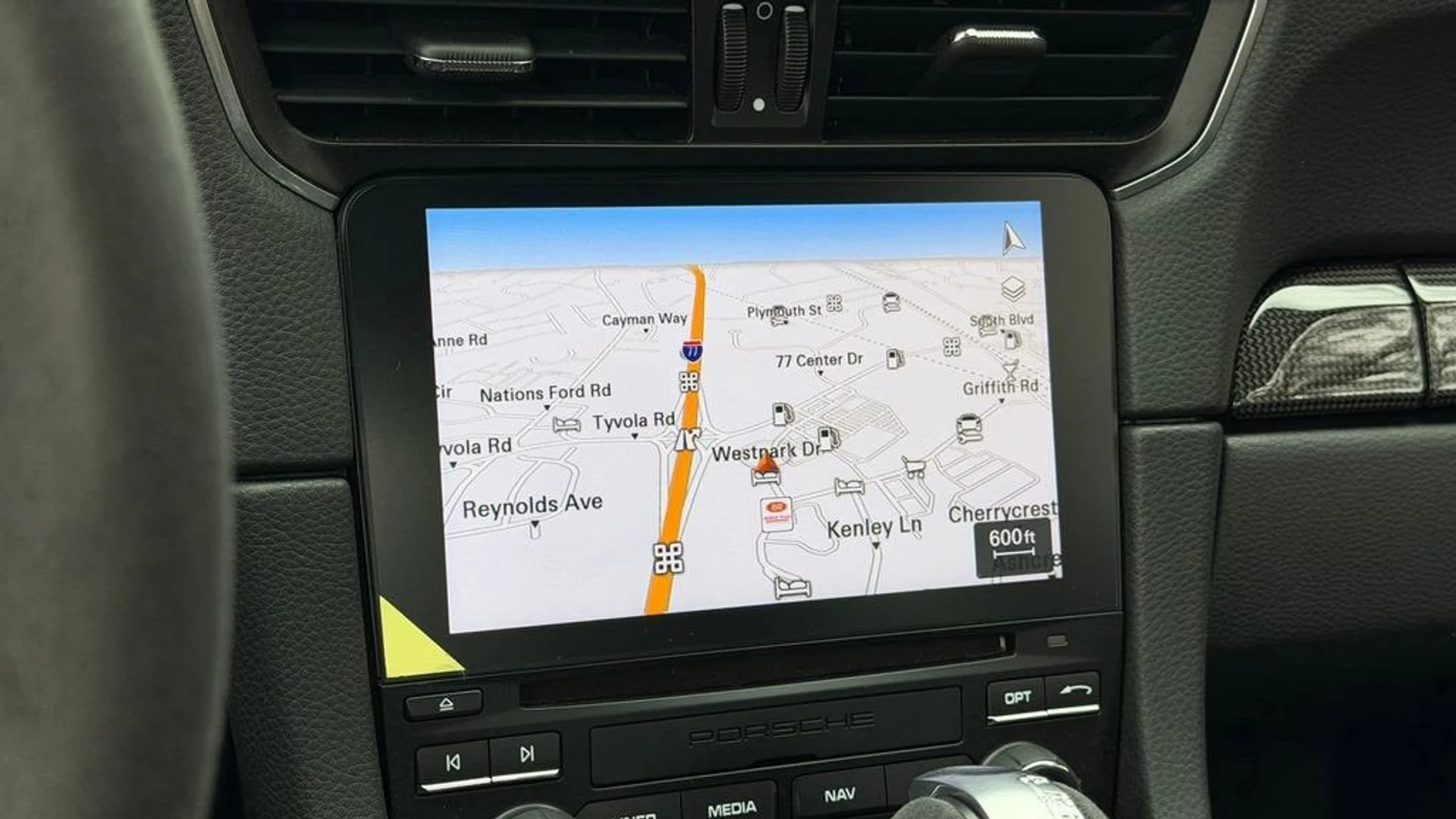 mph018_3310748474_c16cd6e6fcfd437daf74667771c7e7de_6ca0dd9391