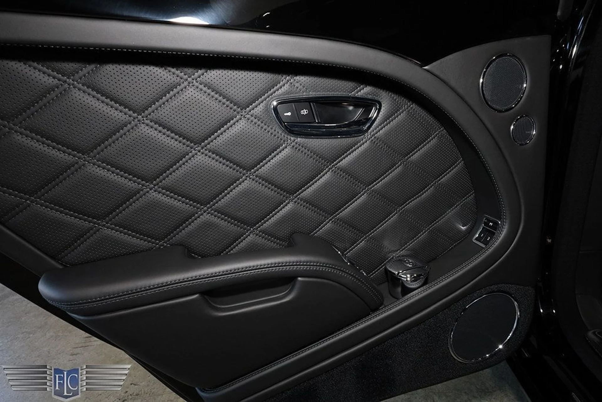mph018_3316416489_used_2013_bentley_mulsanne_mullinersedan_9689_23023226_19_1024_c6b8f3a715