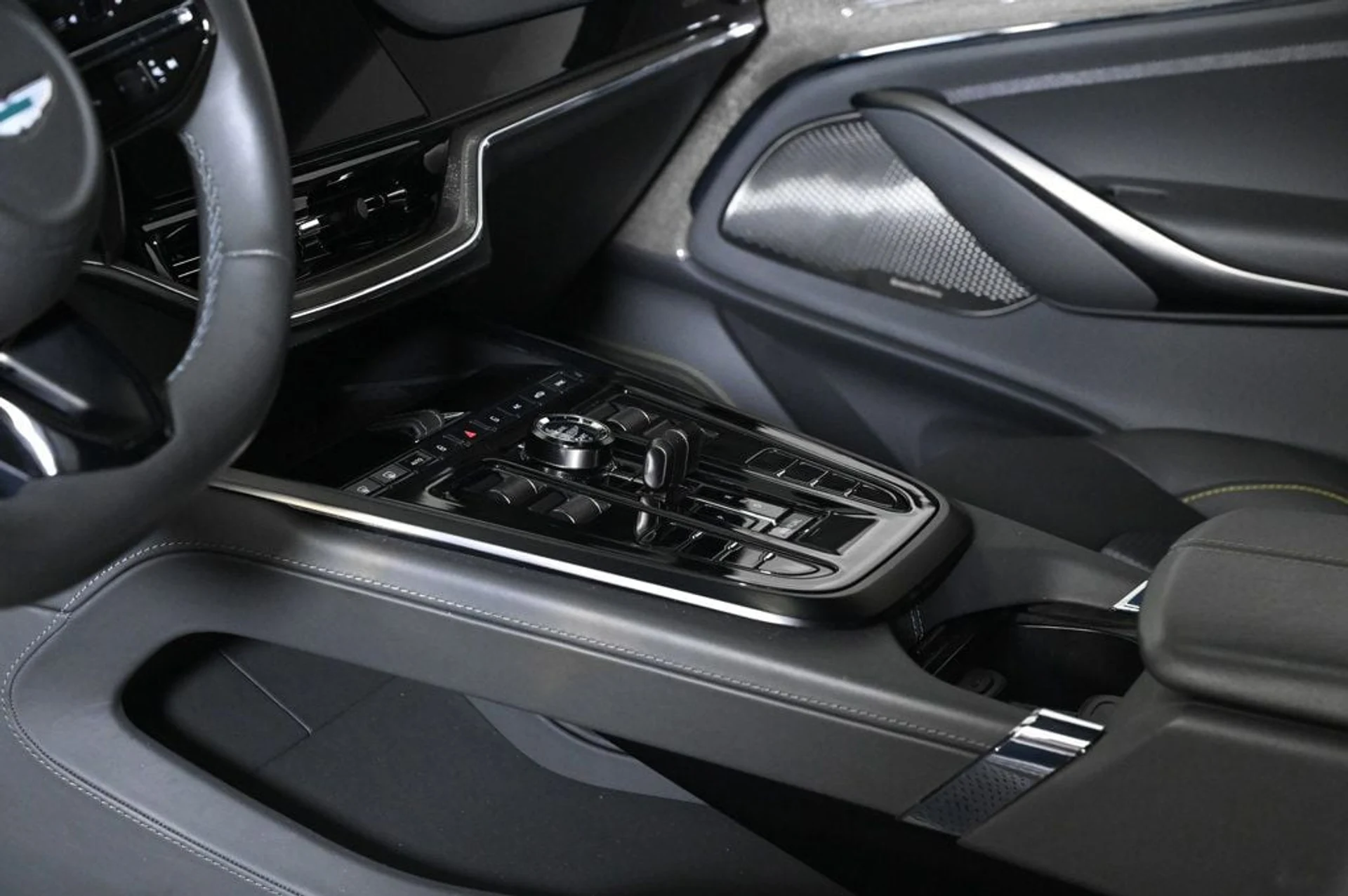 mph018_331872862_f2b8b75ee66d8ca07927b53195593904_fb36d26a34