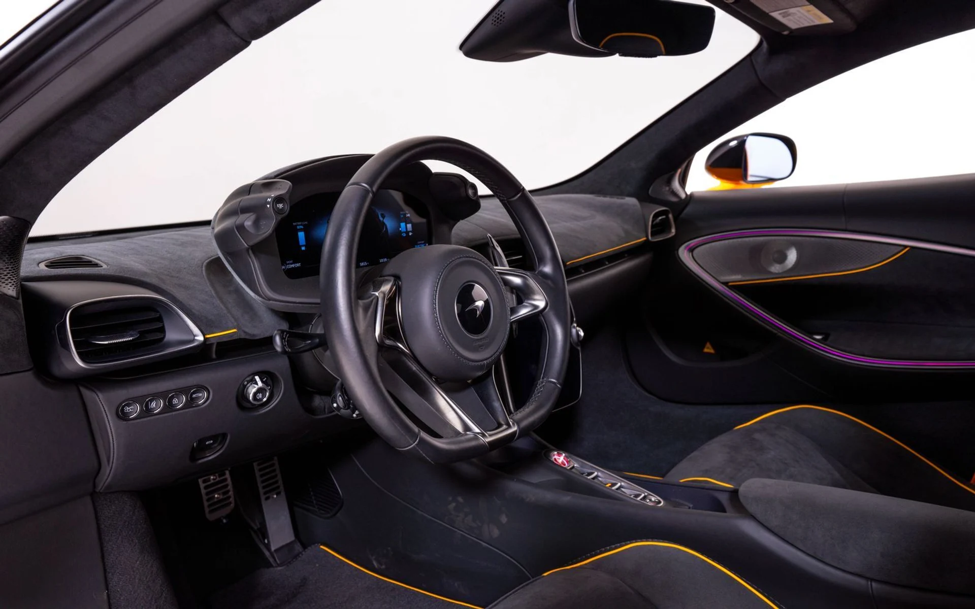 mph018_3320478568_625fd9b39f6c2a687fe86c9866a28ad8x_5bf61e35a3