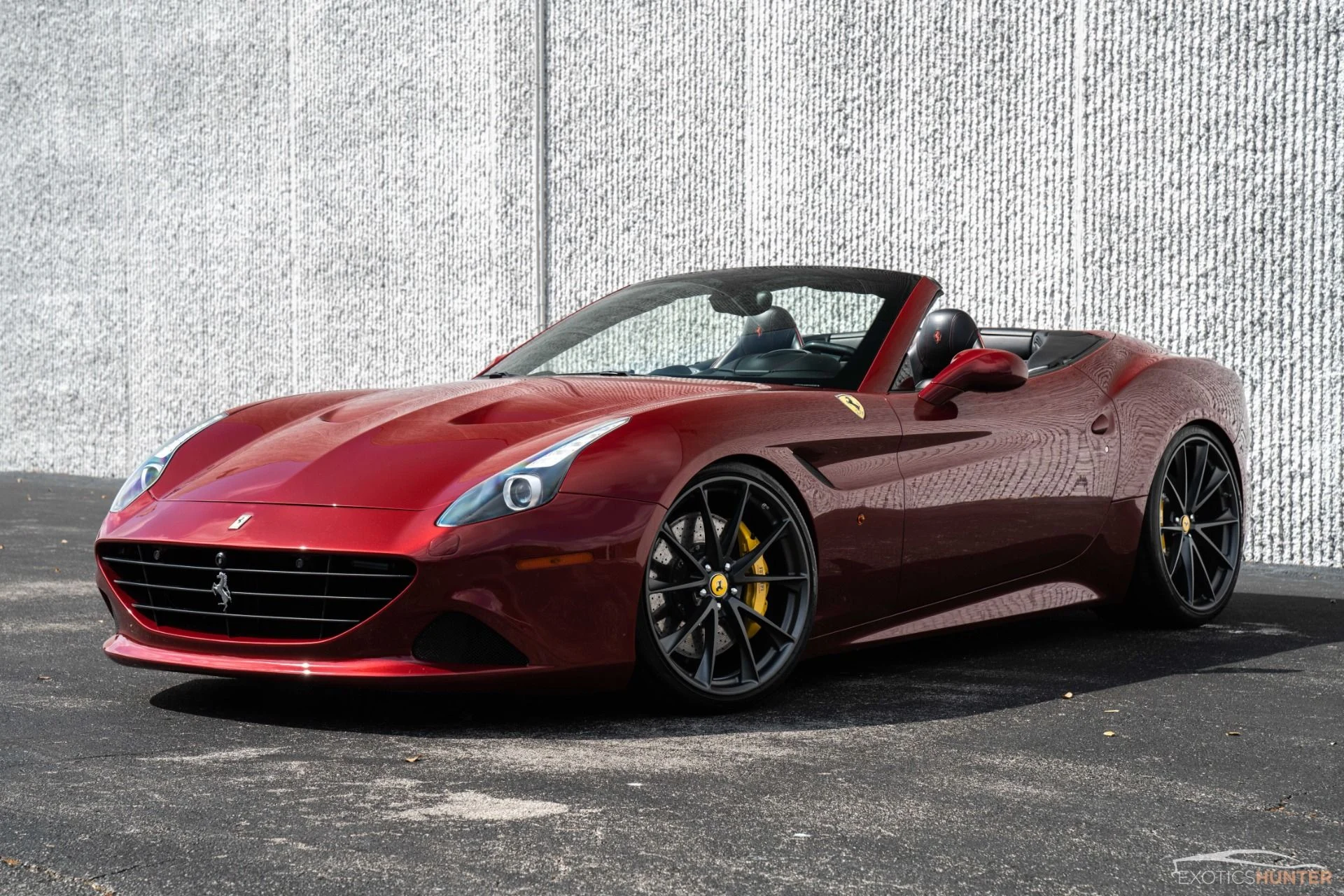 mph018_3324331635_Used_2015_Ferrari_California_T_Lowered_on_HRE_Forged_Wheels_w_Daytona_Style_Seats_Carbon_Driver_Zone_1757711944_a6e7edc64f