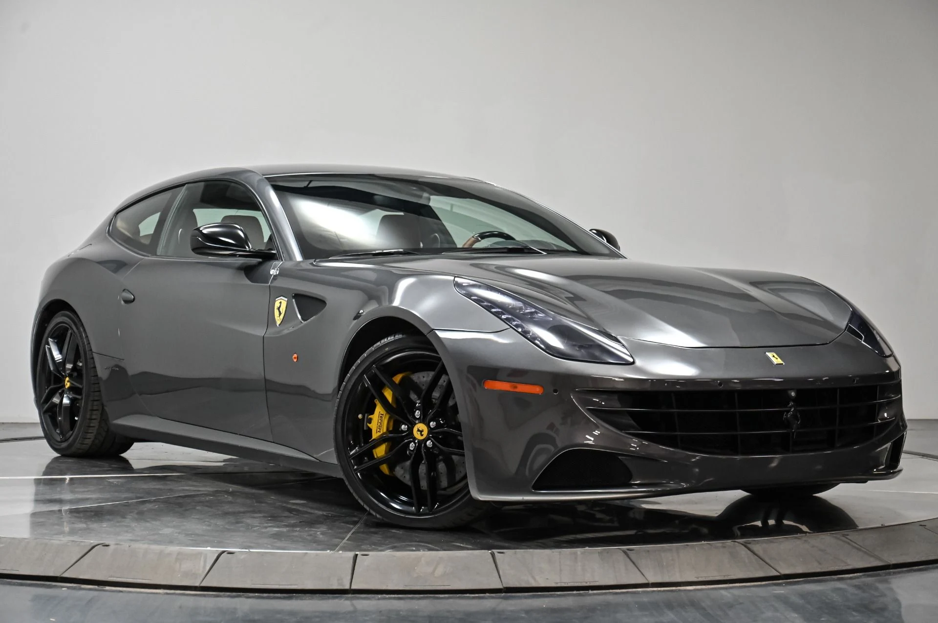 mph018_3329113297_Used_2014_Ferrari_FF_1758753683_ceeff71620