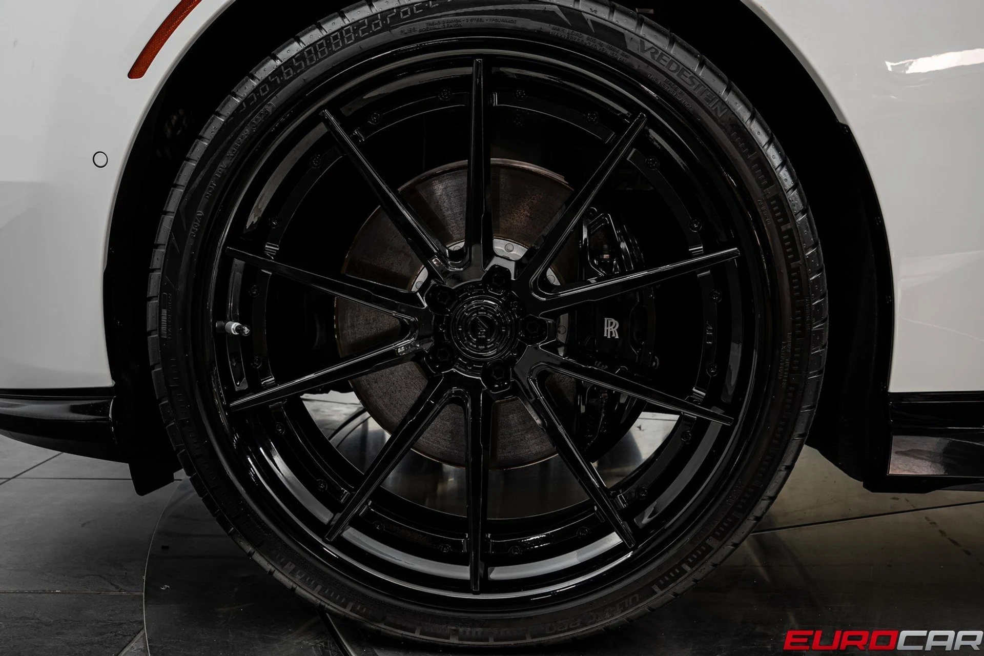 mph018_3333118834_image_19_5936807111