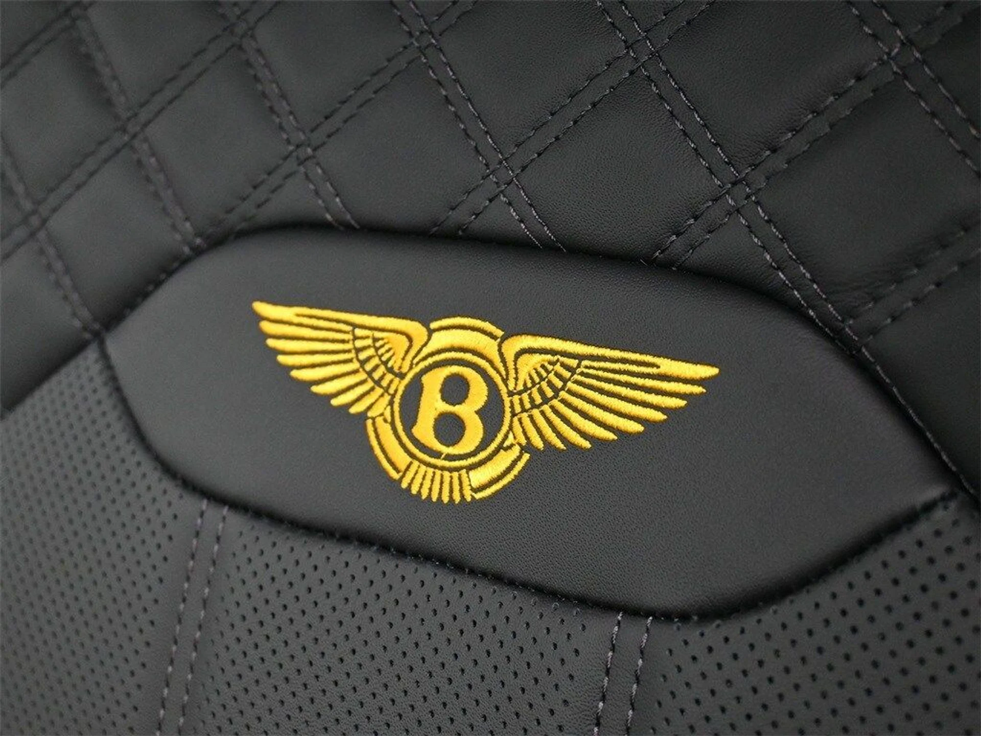 mph018_3338287202_dd07746a020146d17ac82288a436b2a5x_f0c34af191