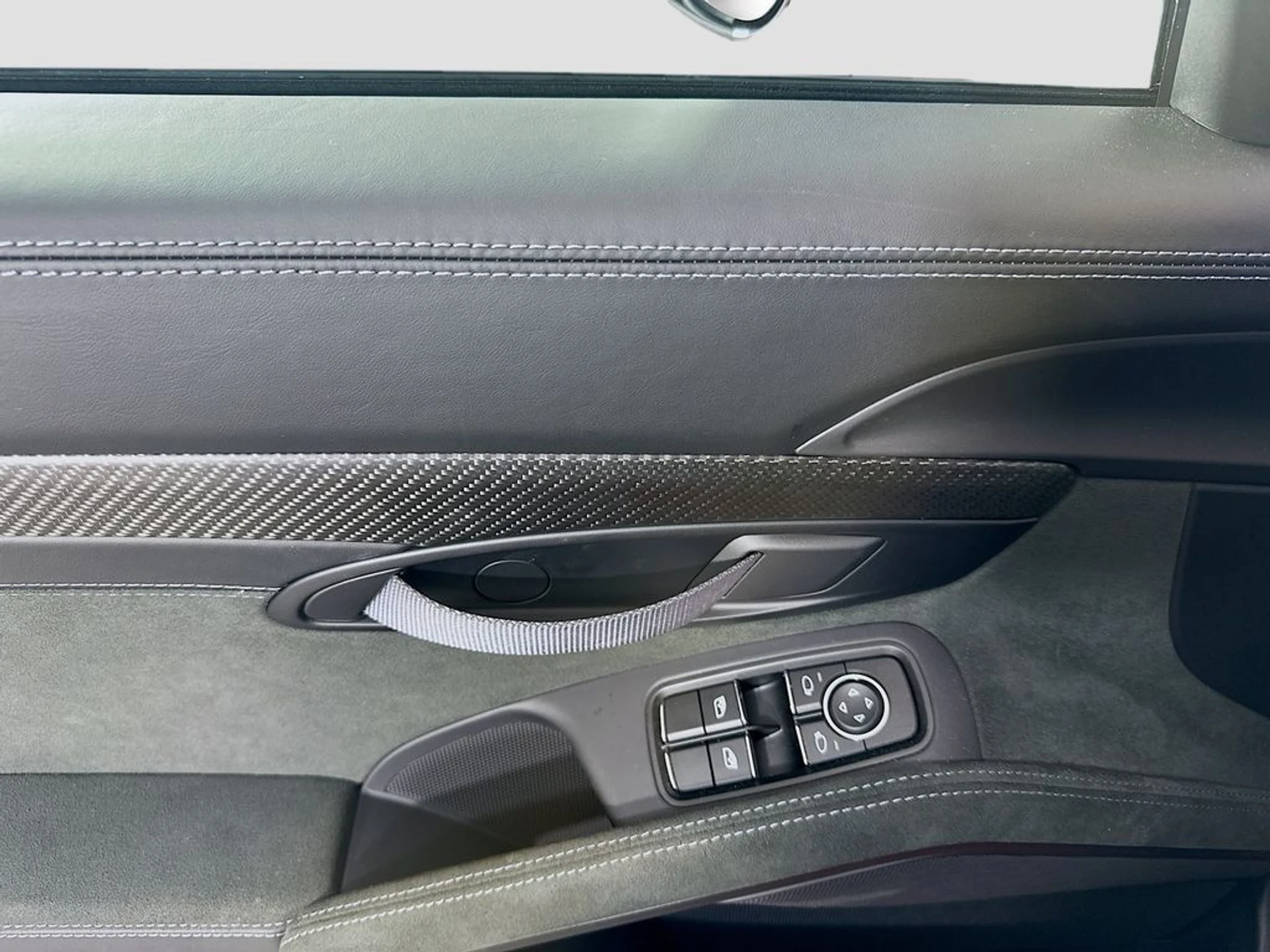 mph018_3345872665_558fe7836096eb84f1849b0e7930c891x_bdc8a13c2c