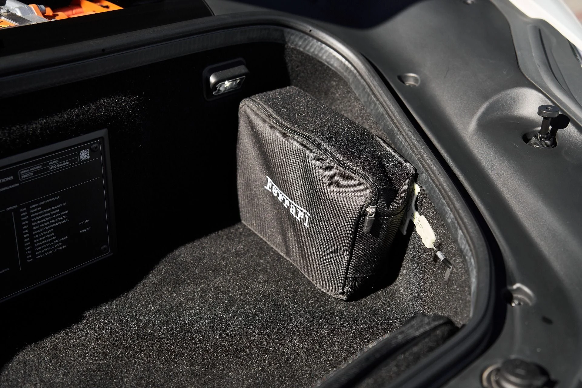 mph018_3347645950_Used_2023_Ferrari_SF_90_Stradale_1762821642_6cca217435