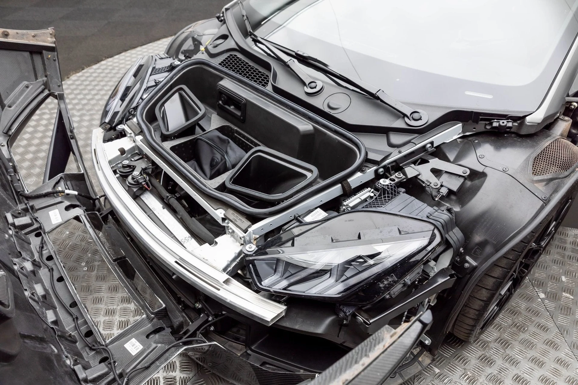 mph018_3350185415_19_cb76b20d85