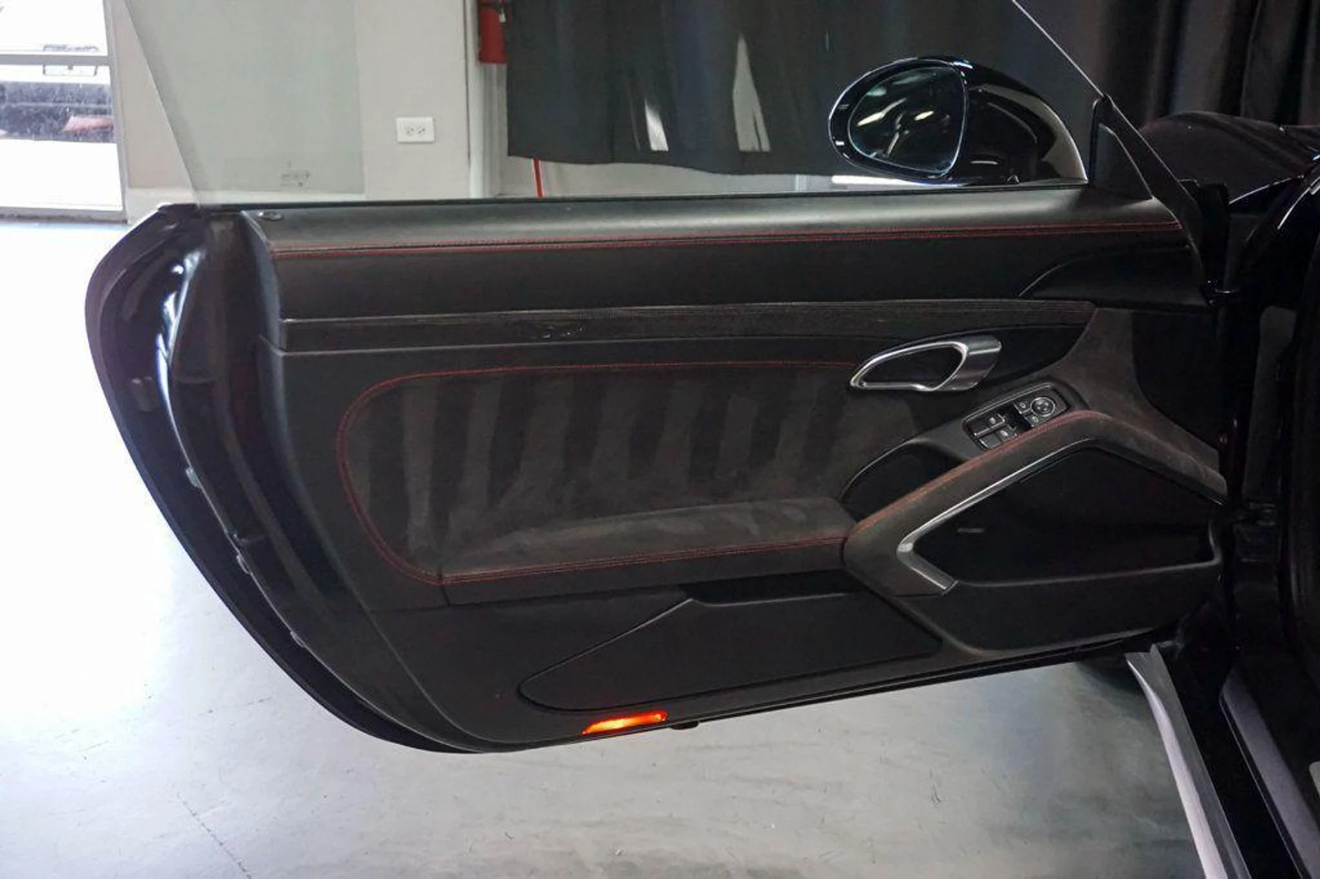 mph018_3351832723_Ot_zpz_P0_I6_Bt_Oo_Sma_Vxi_O_Cq_Tg1_Q_80d4350449