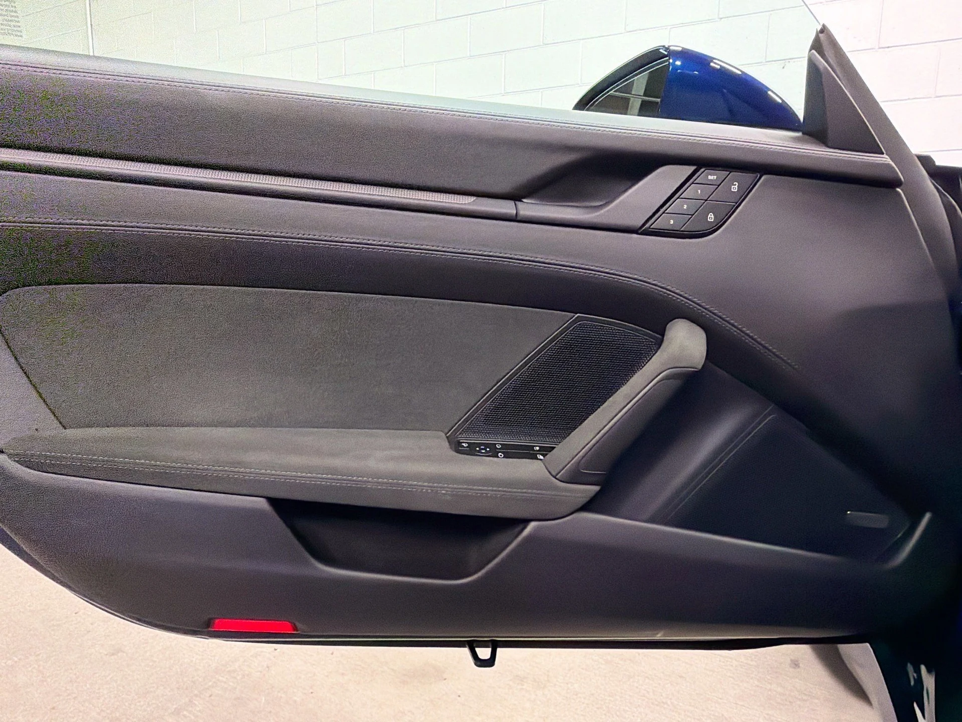 mph018_3353867684_36e1fe428bb2b71d2f58cbcf4f9b3c9c_ba8931bfbd