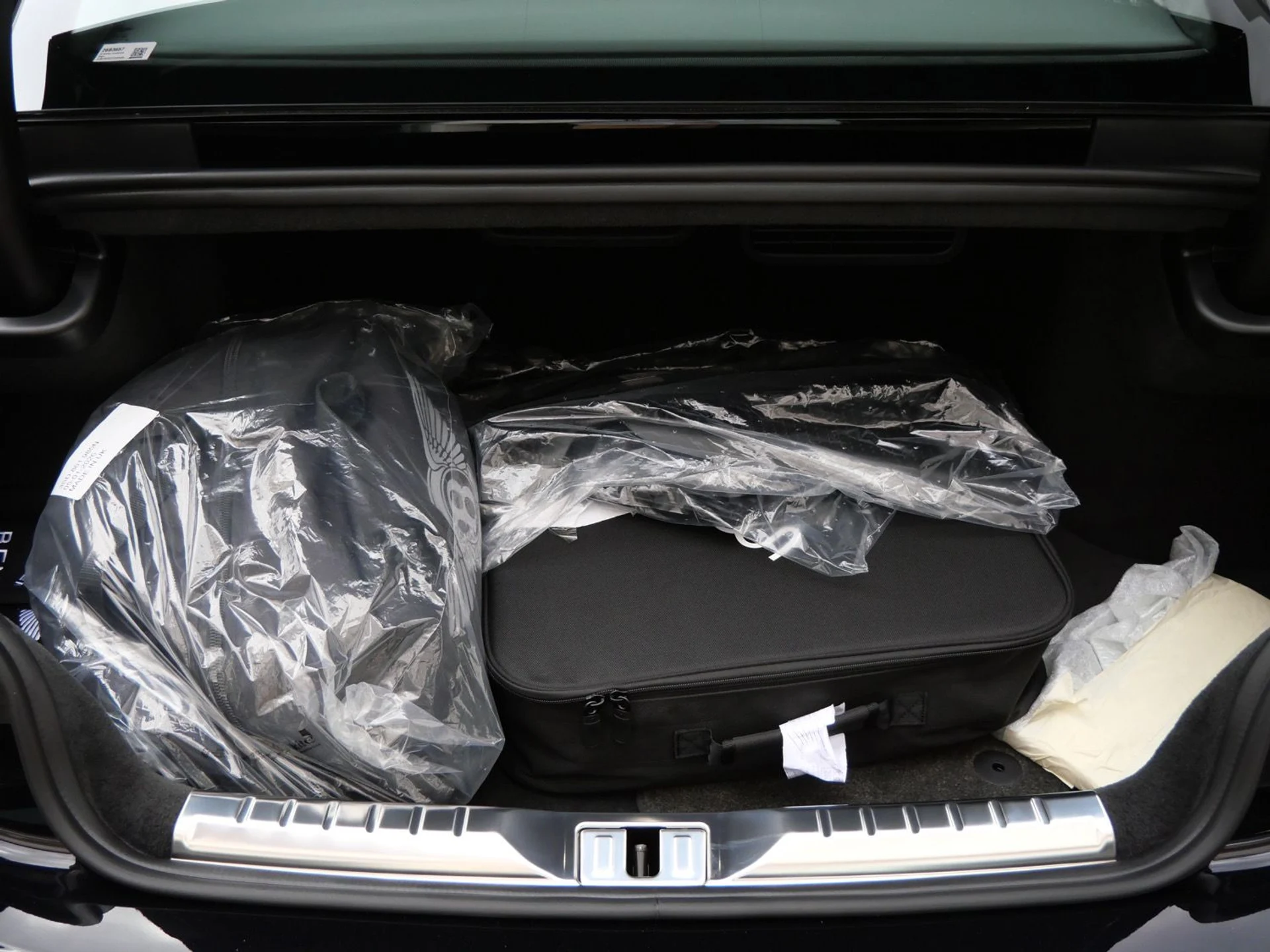 mph018_3360801004_aad779970840cc3816414cf48927dd76x_a4acd39e89