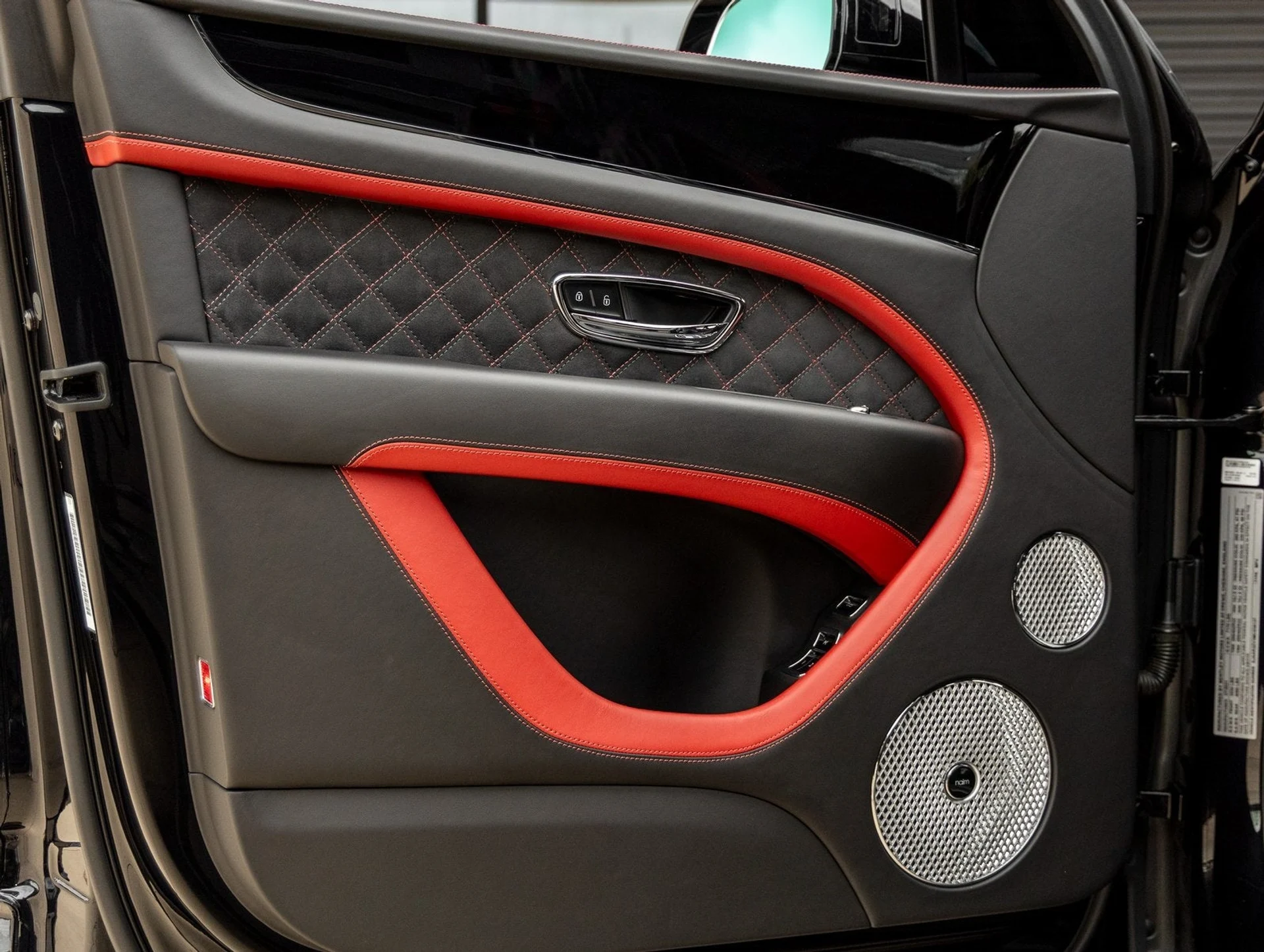 mph018_3361077090_19_e4e60f2592