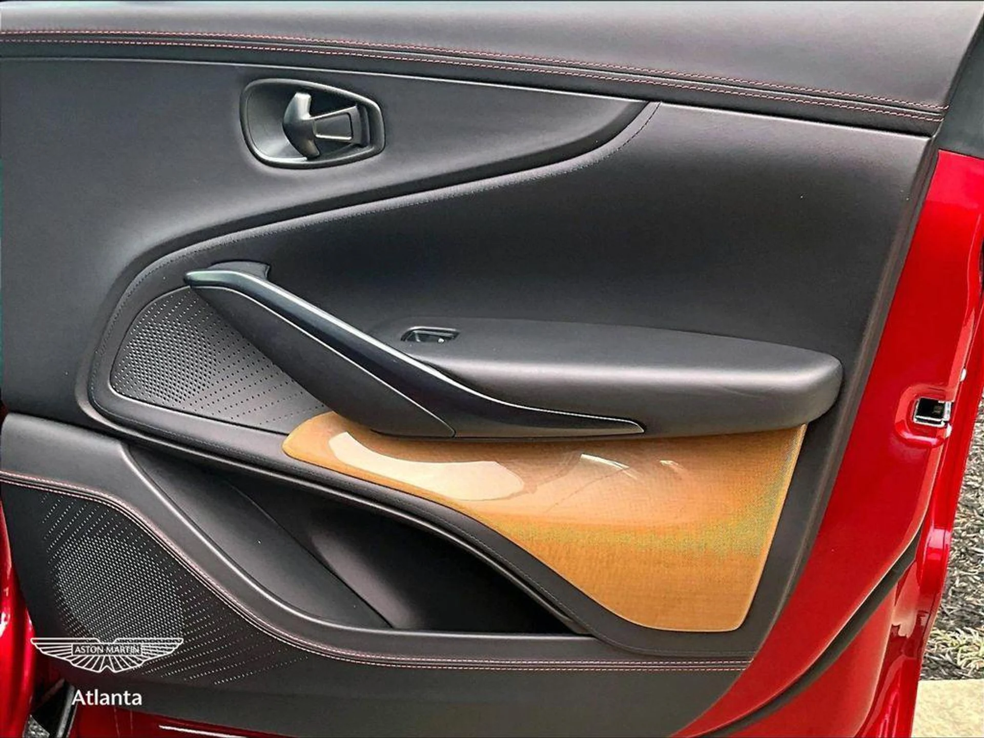 mph018_336238788_a_JO_Sn2_J0h9_smcy_Qx_Vkj_Hdy_O9_Bs_4ef936bc02