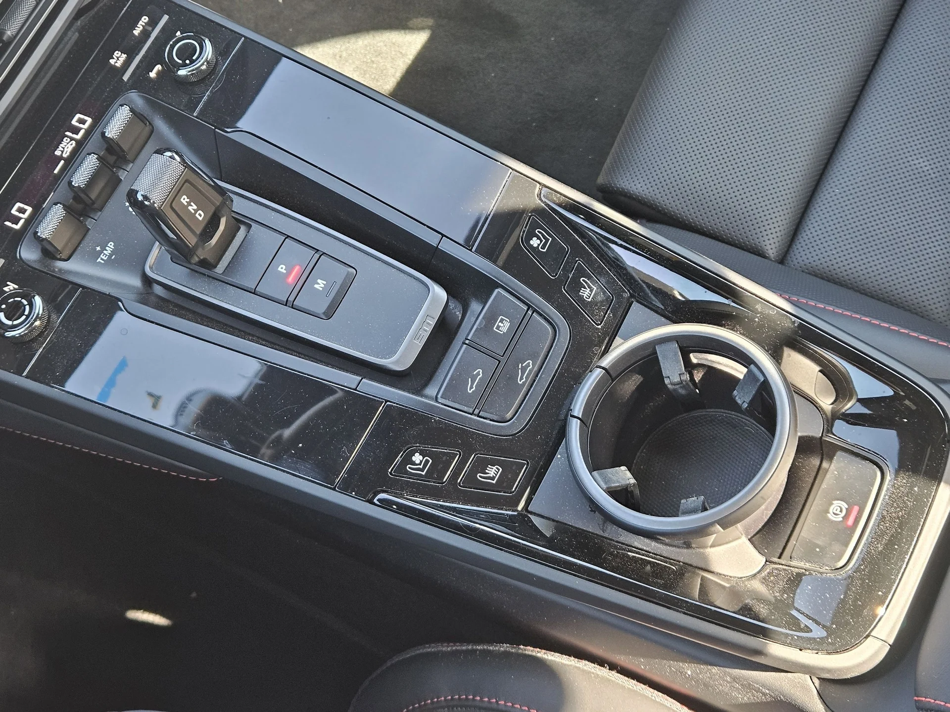 mph018_3372481833_f414aeb4d103cbfa4f73545e24634a6fx_0e7fe3cad5