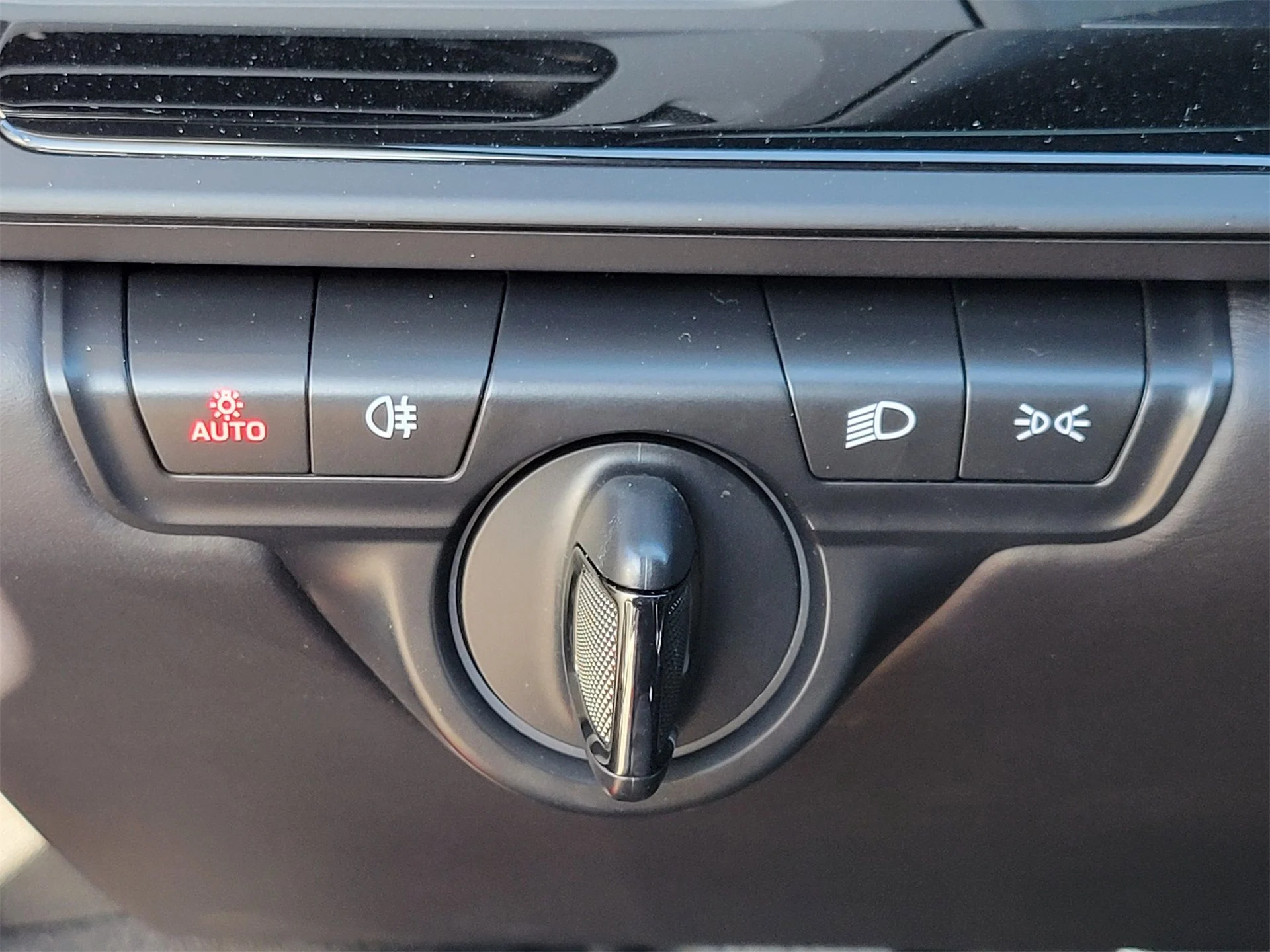 mph018_3380836040_65be5d93779fb7716360e843476d2623_c4ea04a137