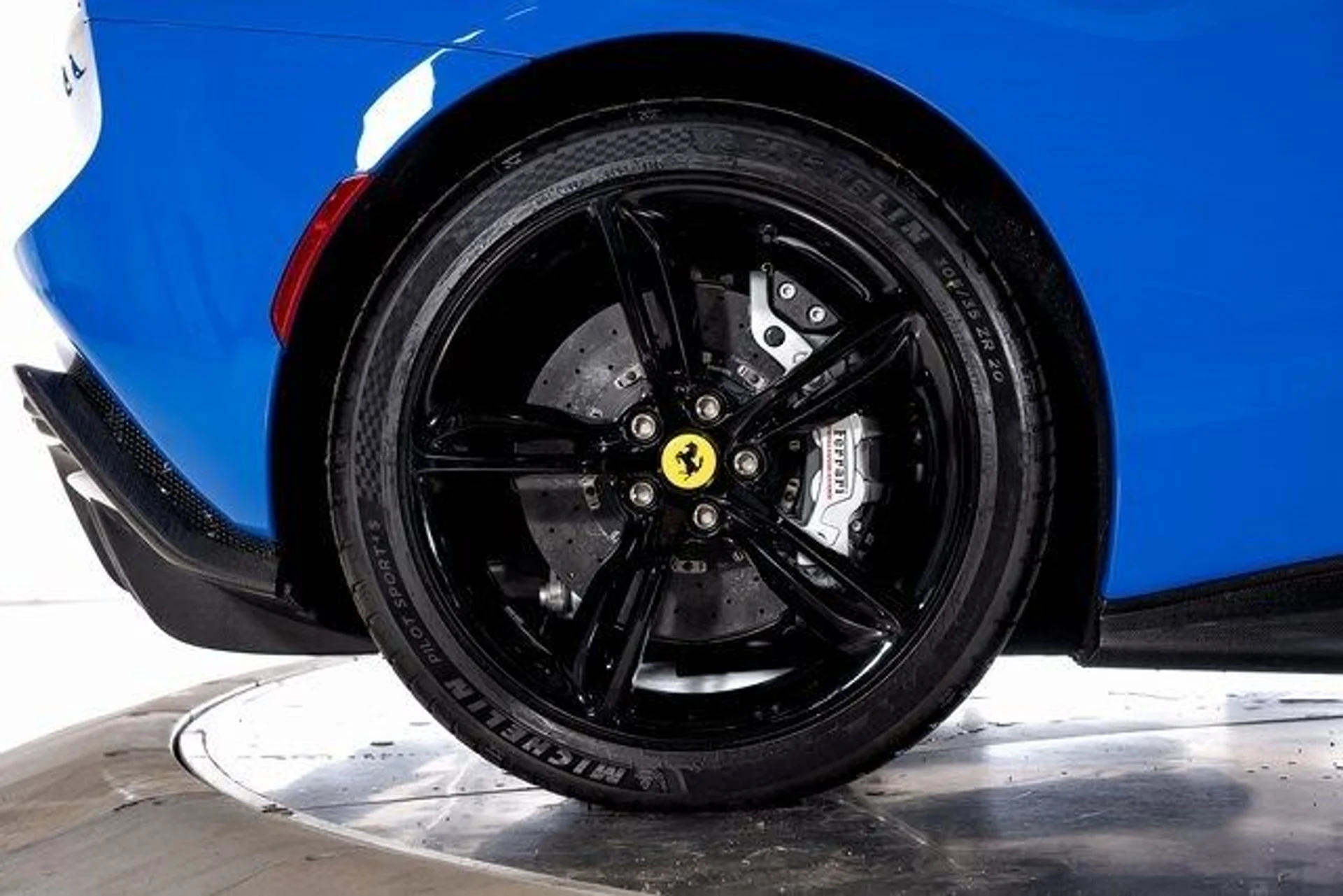 mph018_3390212612_08df11a87c8a4b9d57236d3a854a138fx_fa966fd345