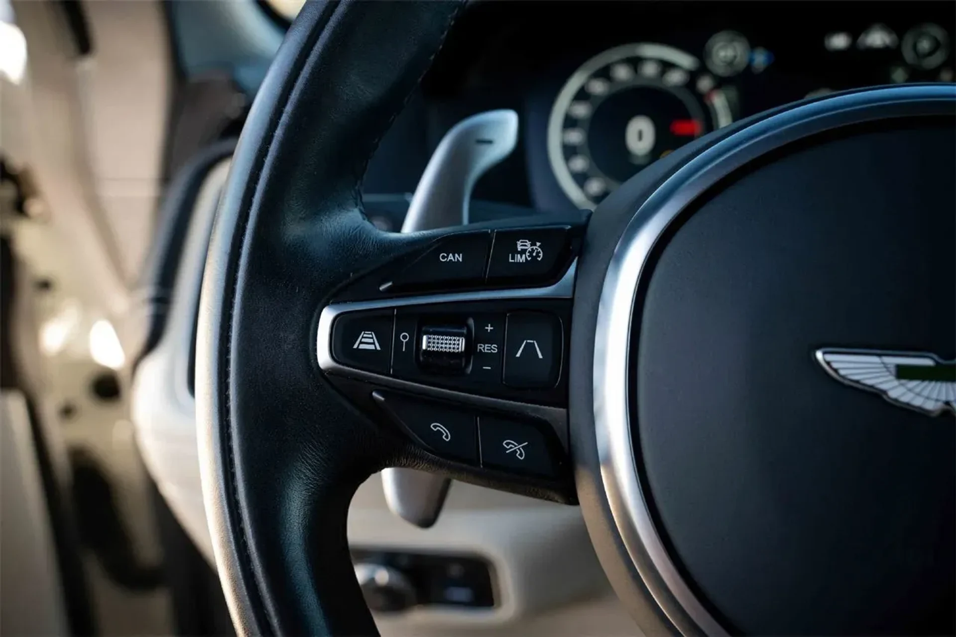 mph018_3393463684_28e033cb390f4104bf2b79f09c4f4dea_e535786a06