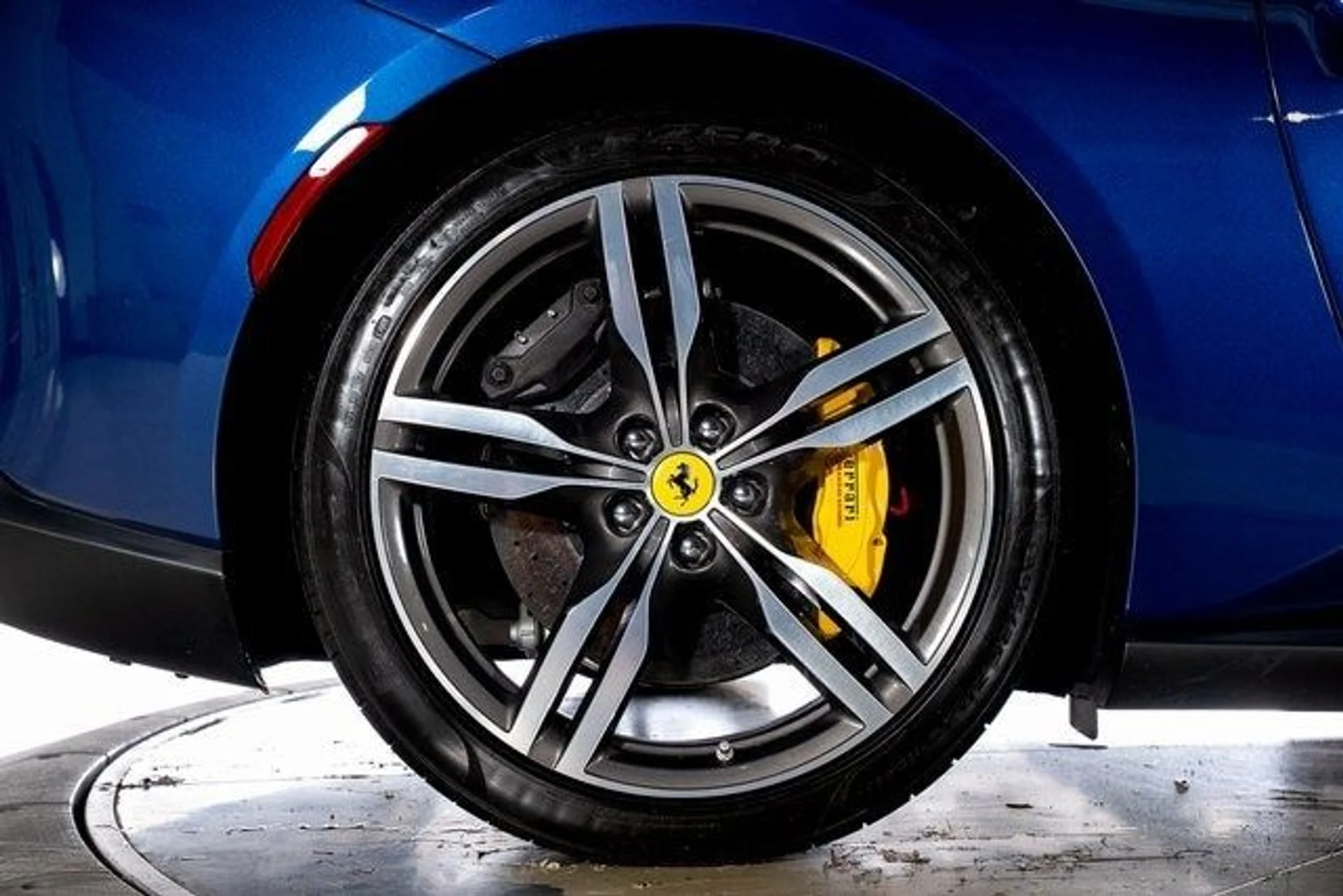 mph018_3393803308_cfbc04b991d985cdd9b632f990f8c8f6x_409440a88f