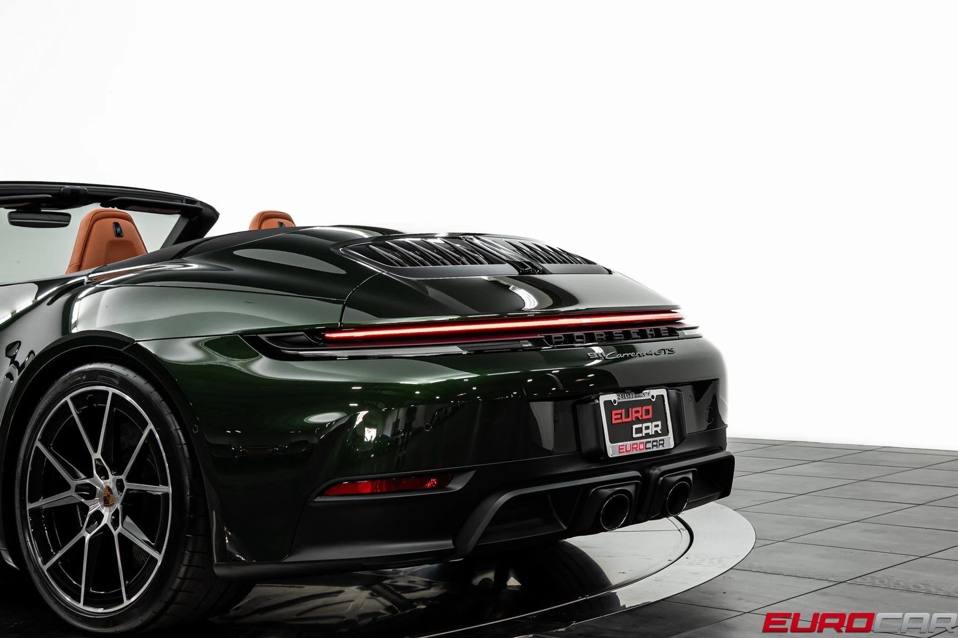 mph018_3394989330_image_19_c620403a2c