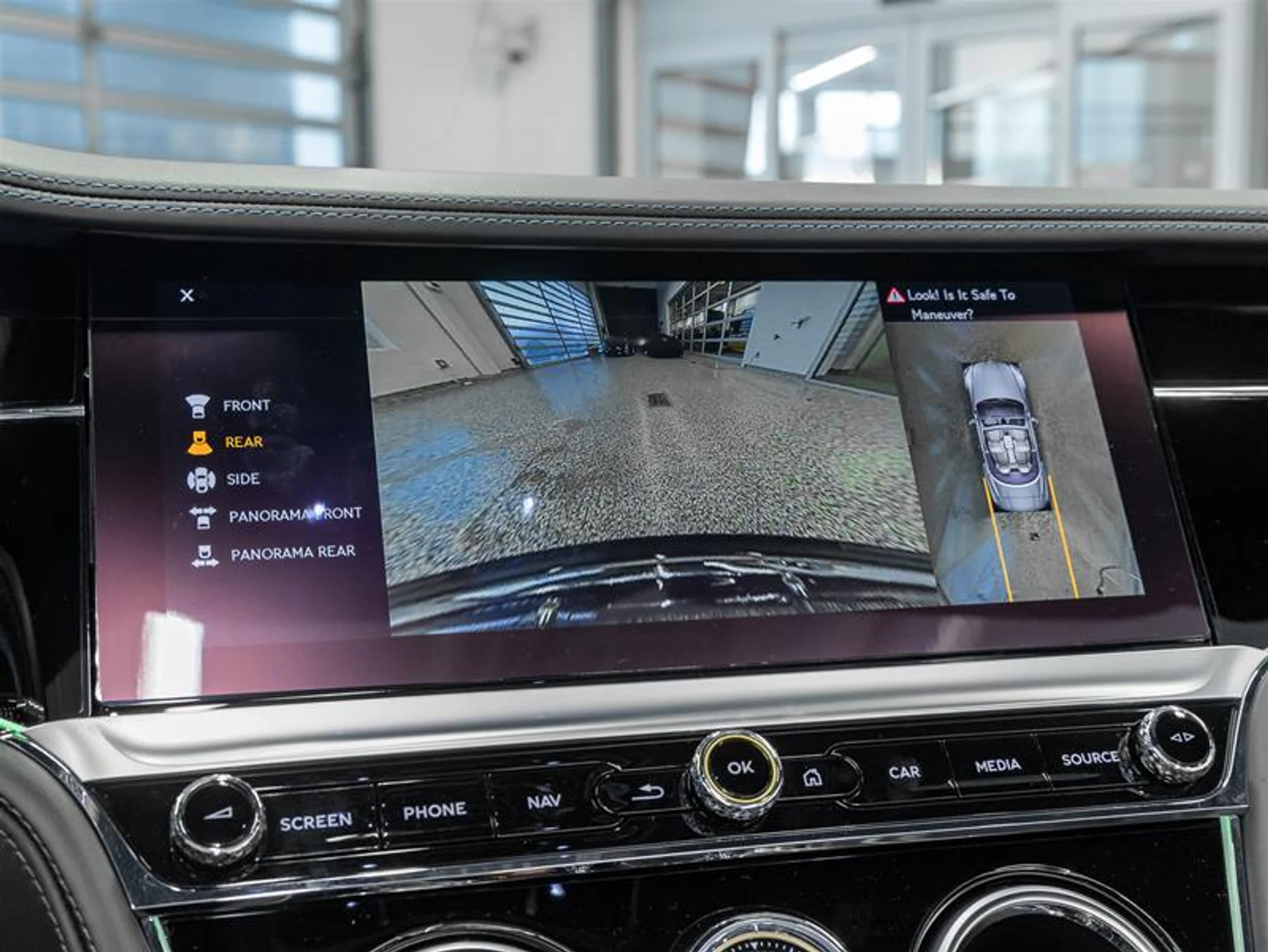 mph018_3395512820_11642317_1585477349_9e7697aa56