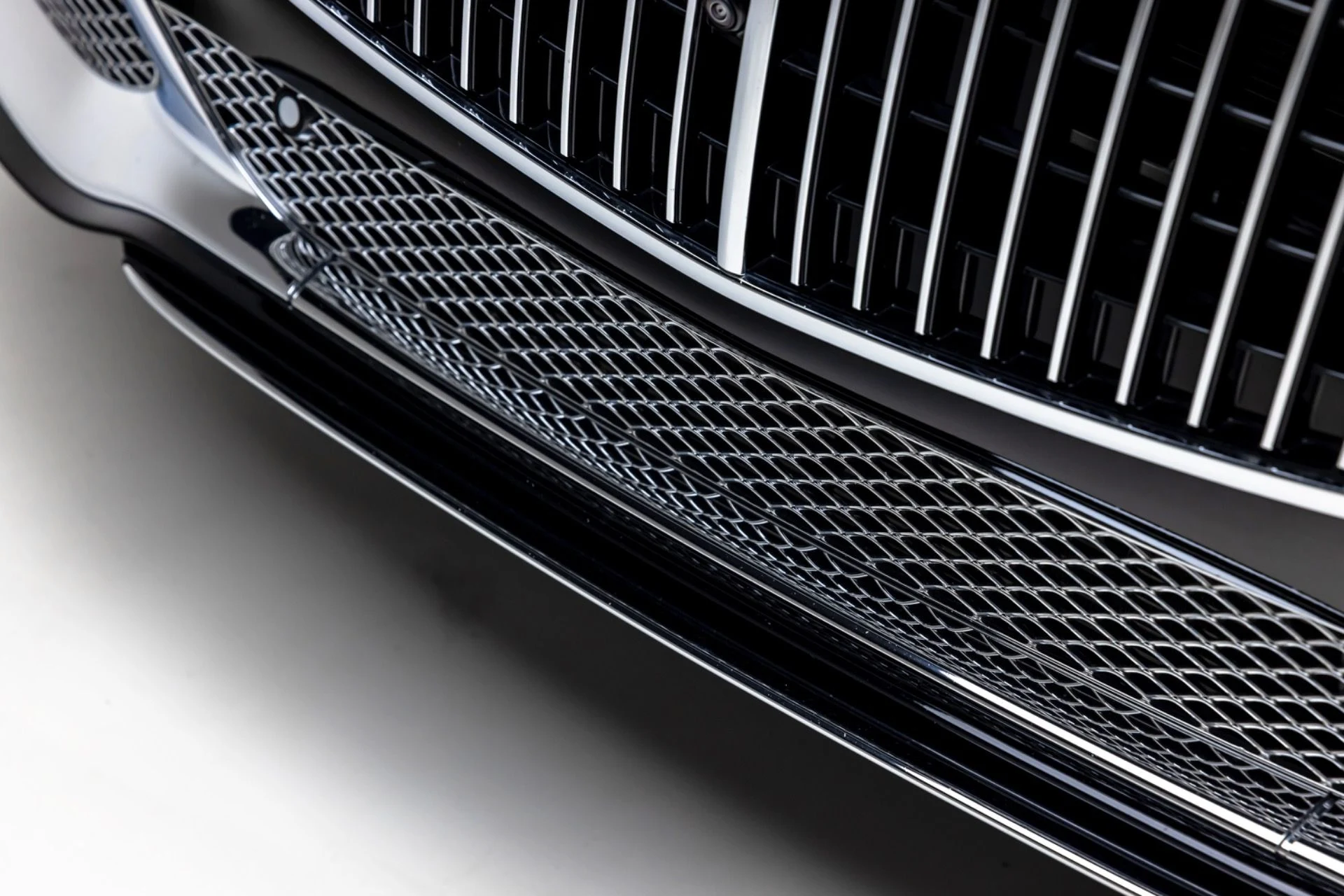 mph018_3396521761_13213_p19_l_c3e49bfc1a