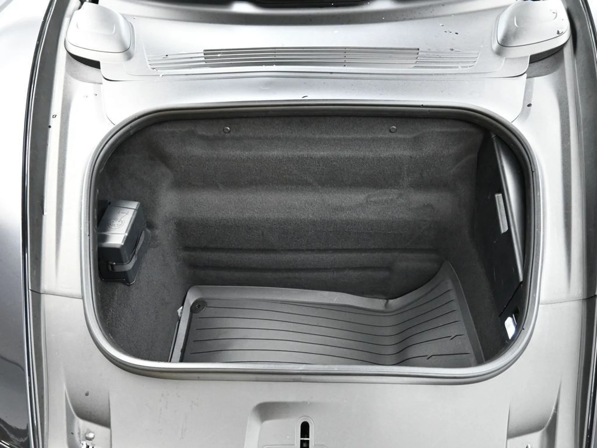 mph018_3396804808_27cf0da1eecad05984fb40b5023ad270_d38652f194