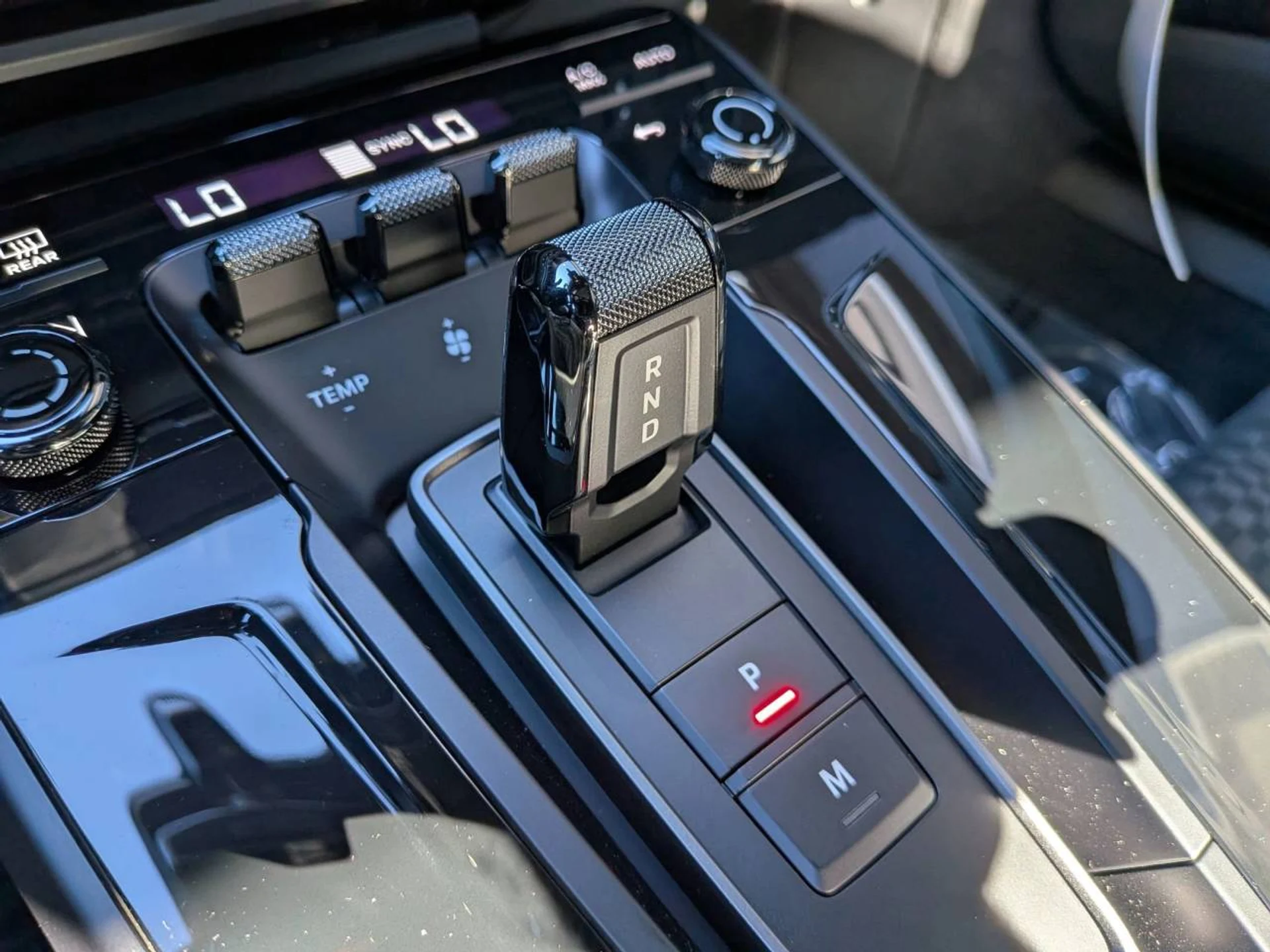 mph018_340045614_8f9f15b60bf767f4b70b91db72c33ea2_0d1e90788f