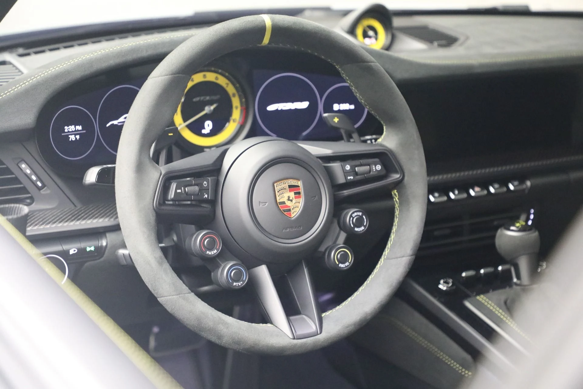 mph018_3409262101_Used_2024_Porsche_911_GT_3_RS_1782768712_20fe328230