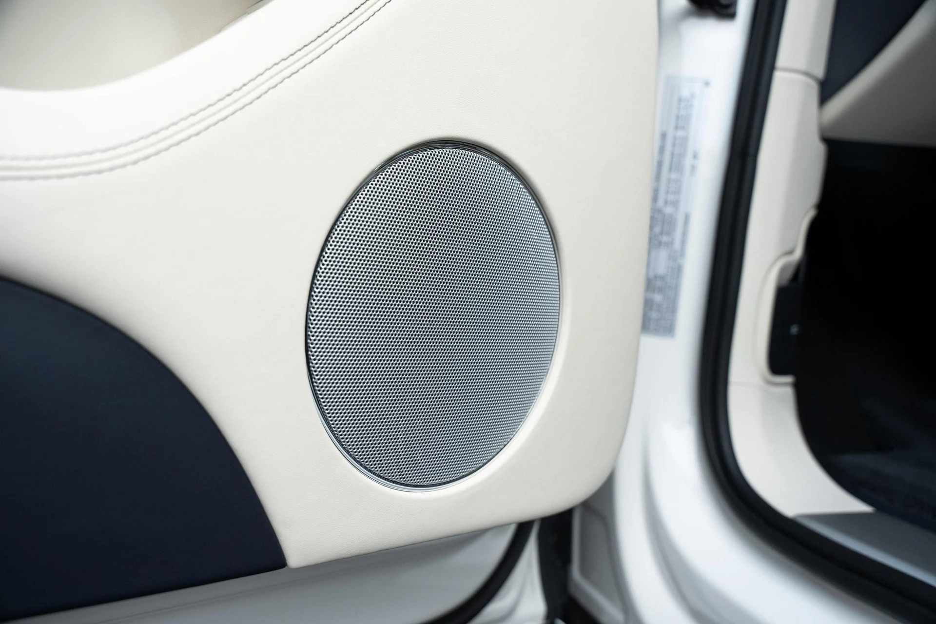 mph018_3414067864_389622358_677365472b7a94b33fd41a55_ac6424b475