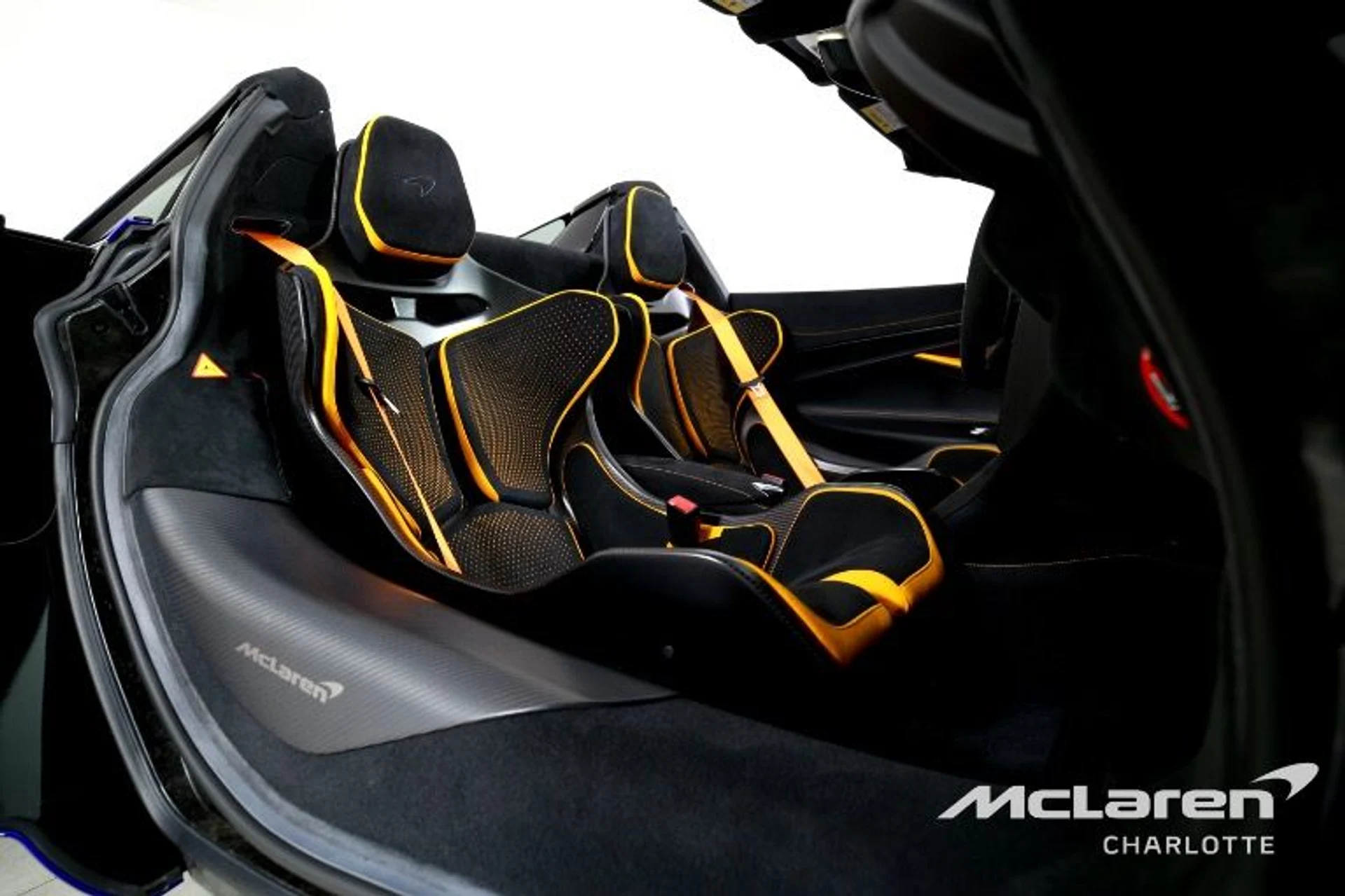 mph018_3414094830_Used_2024_Mc_Laren_750_S_Spider_10ae72409b