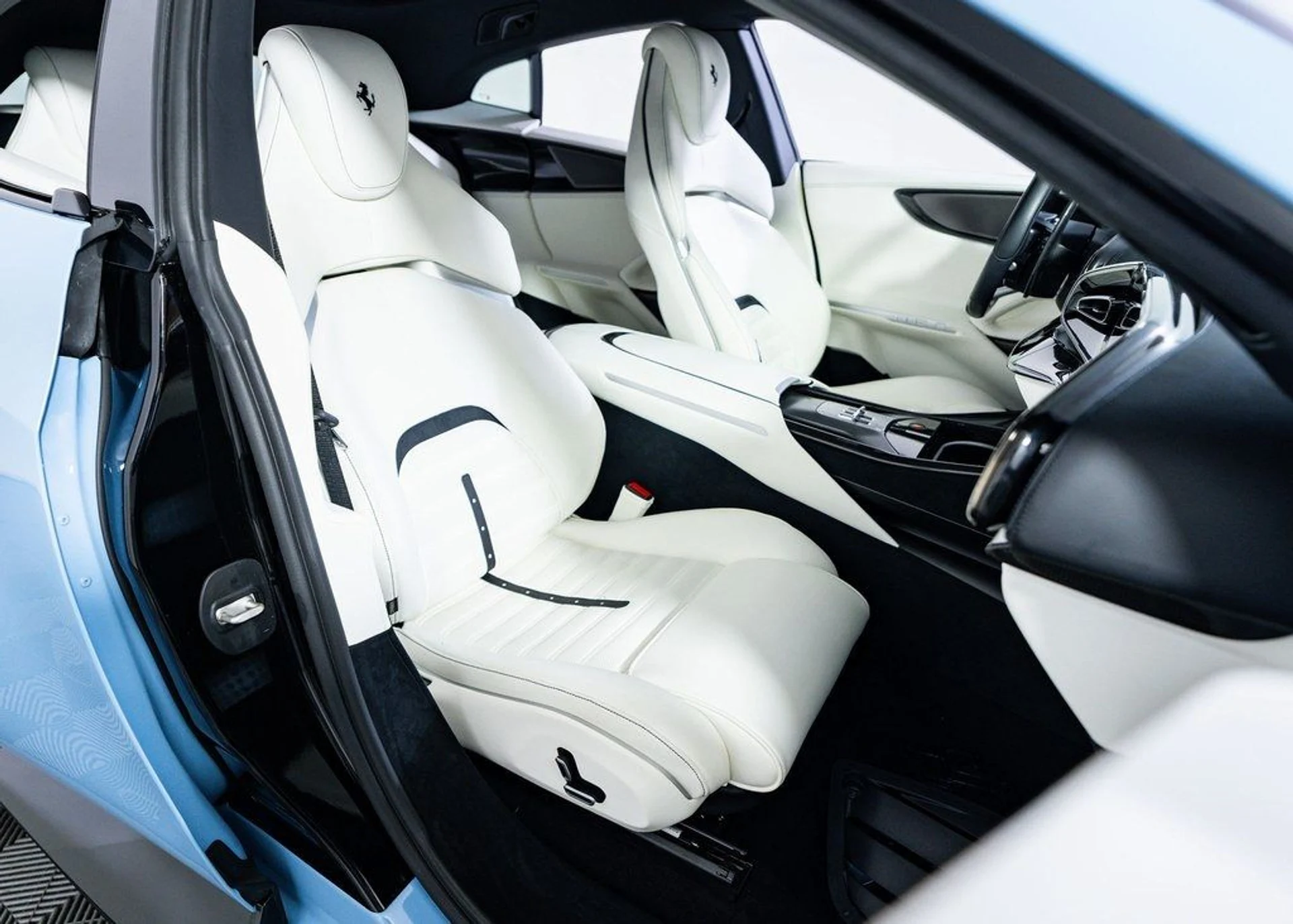 mph018_341421756_90b2084be56a470ab36f33c90397684a_bbba16f960