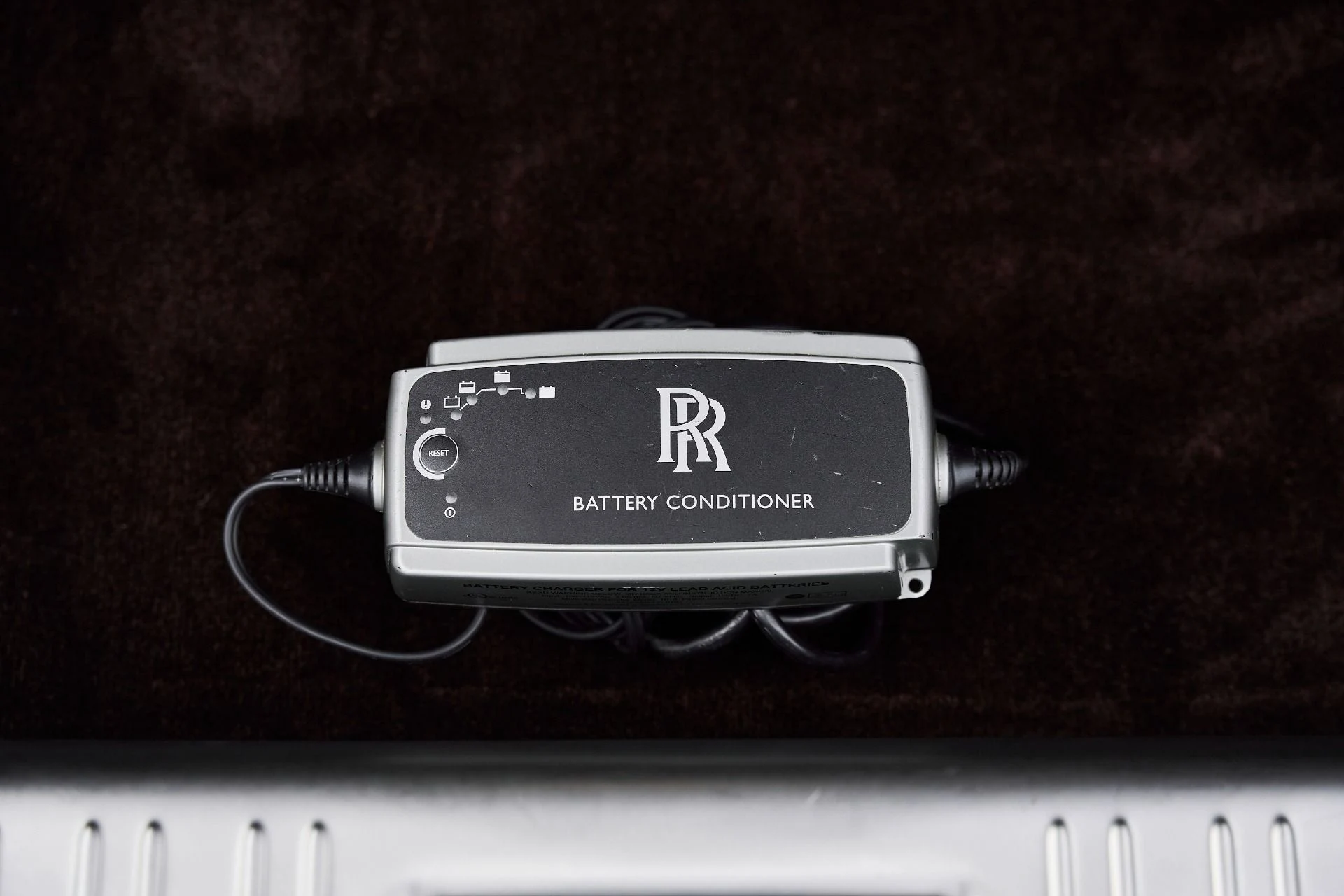 mph018_3415425944_Used_2014_Rolls_Royce_Wraith_Base_1767150953_80b4bc0926