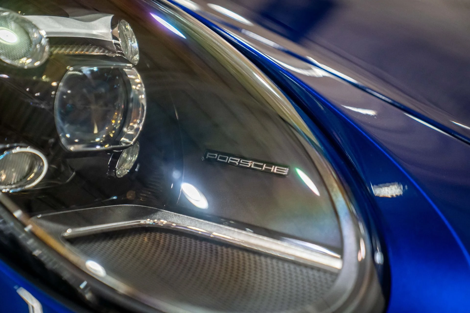 mph018_3426638726_Used_2024_Porsche_911_ST_5341963_1766128393_1086acdd0a