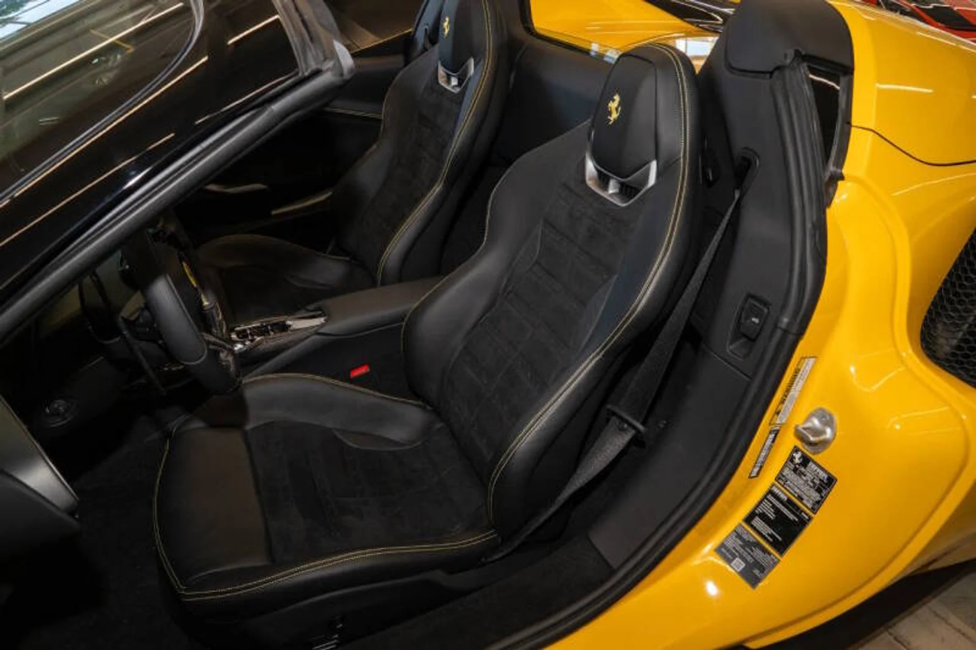 mph018_3426987115_2026_ferrari_296_gts_base_2dr_convertible_05de4685e6