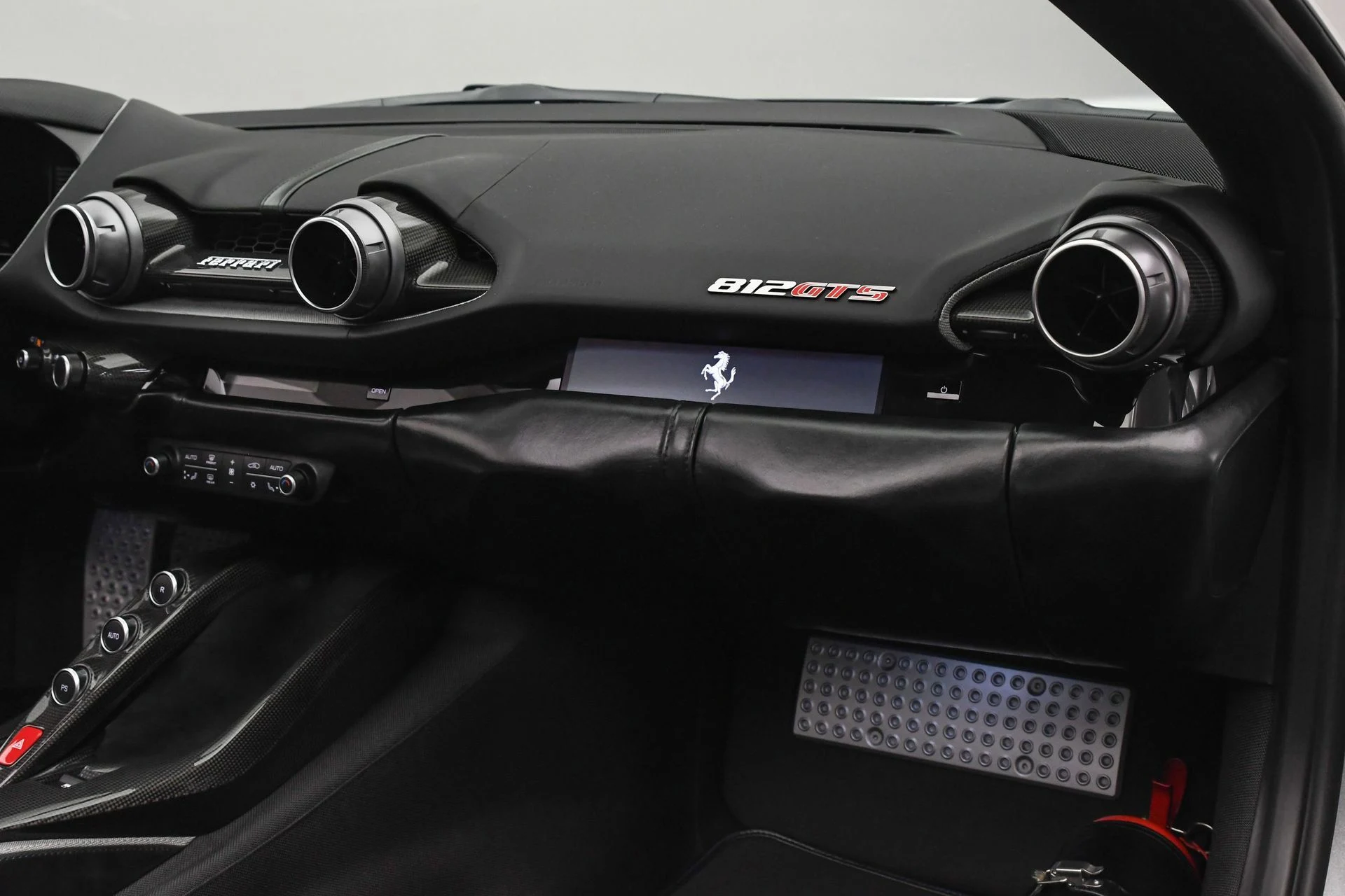 mph018_3427693795_9641385be7624e70935c1ac982372bda_30038f61bd